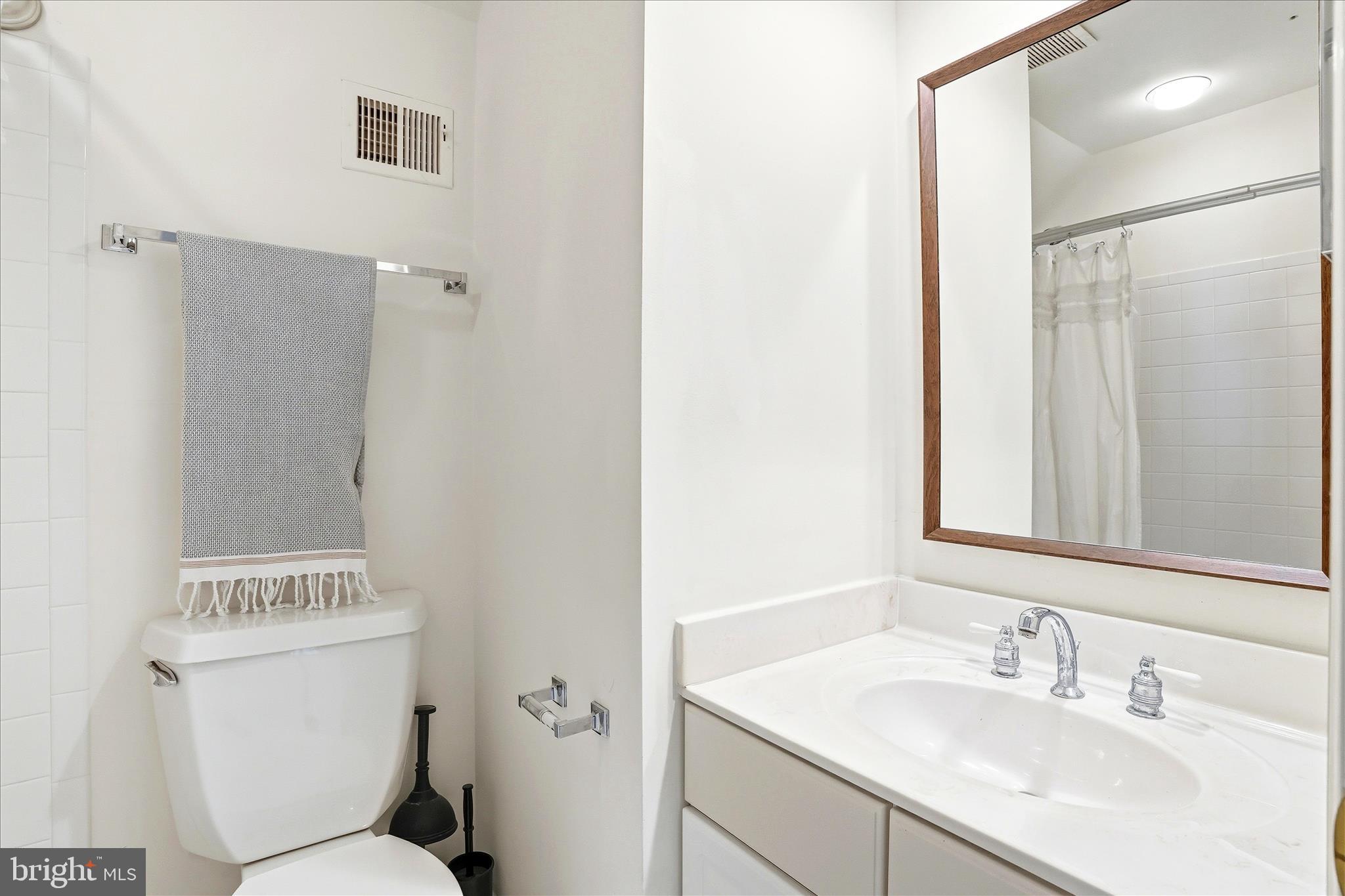 WORMANS MILL - Residential