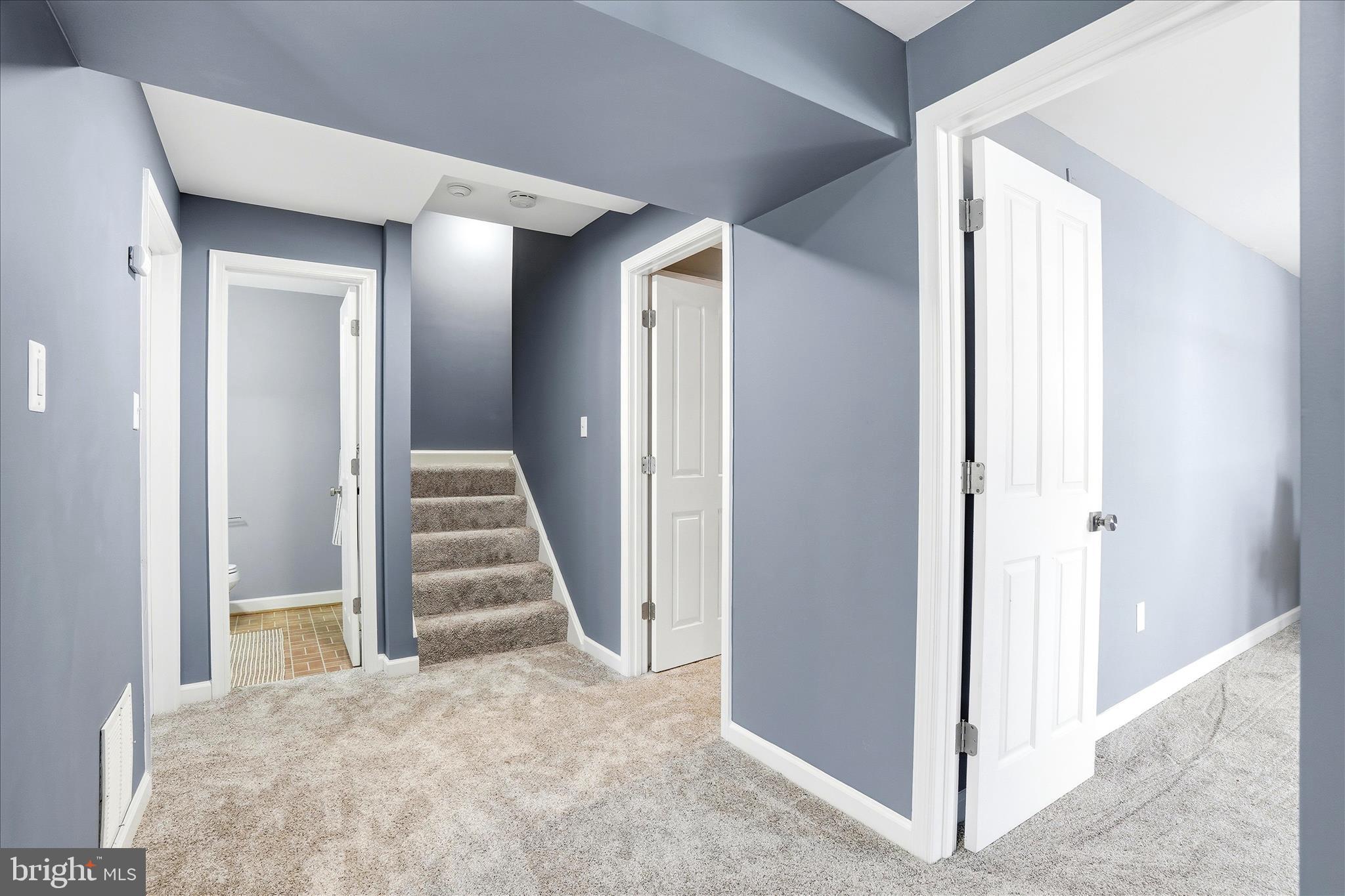 WORMANS MILL - Residential