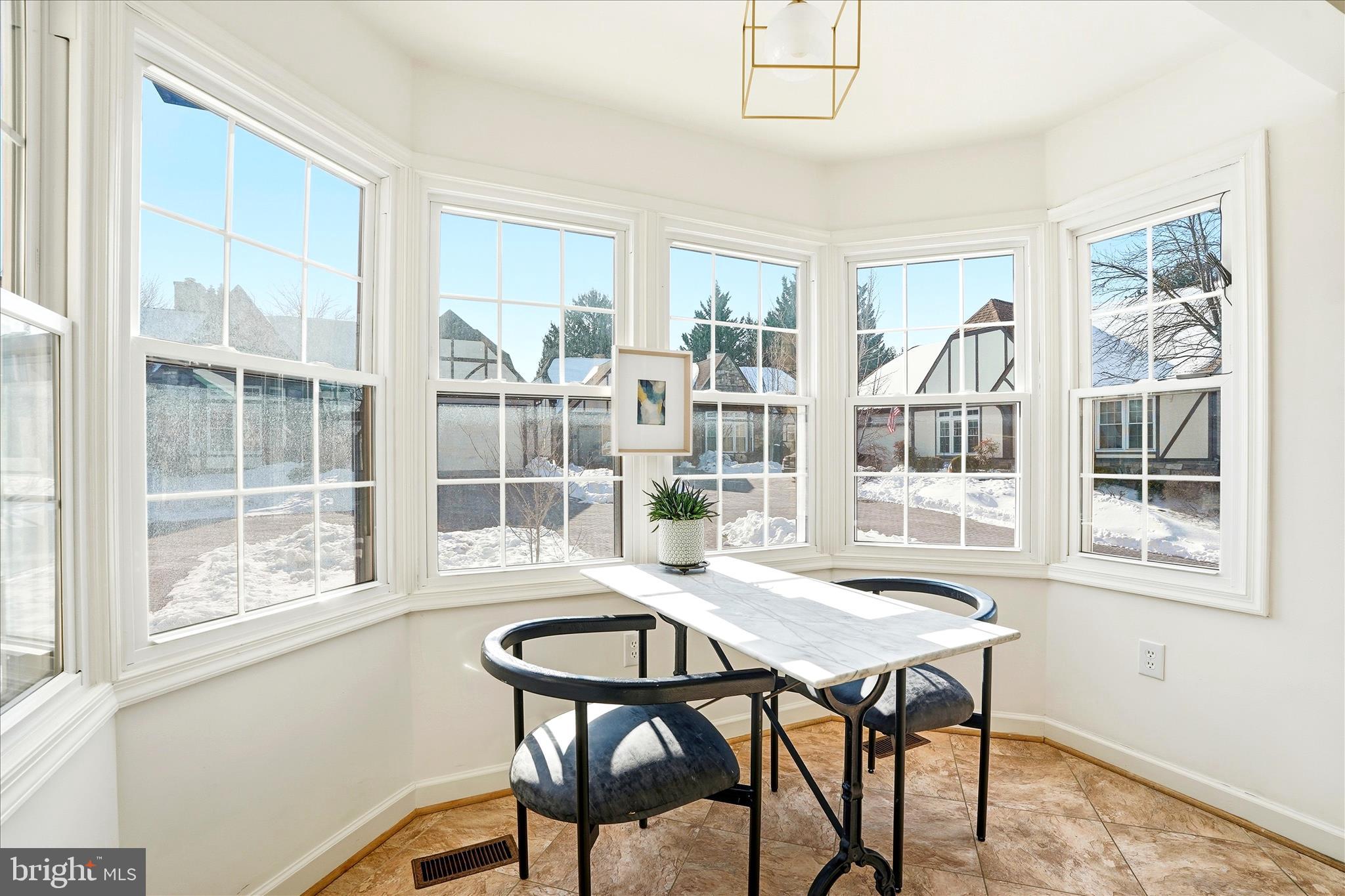 WORMANS MILL - Residential