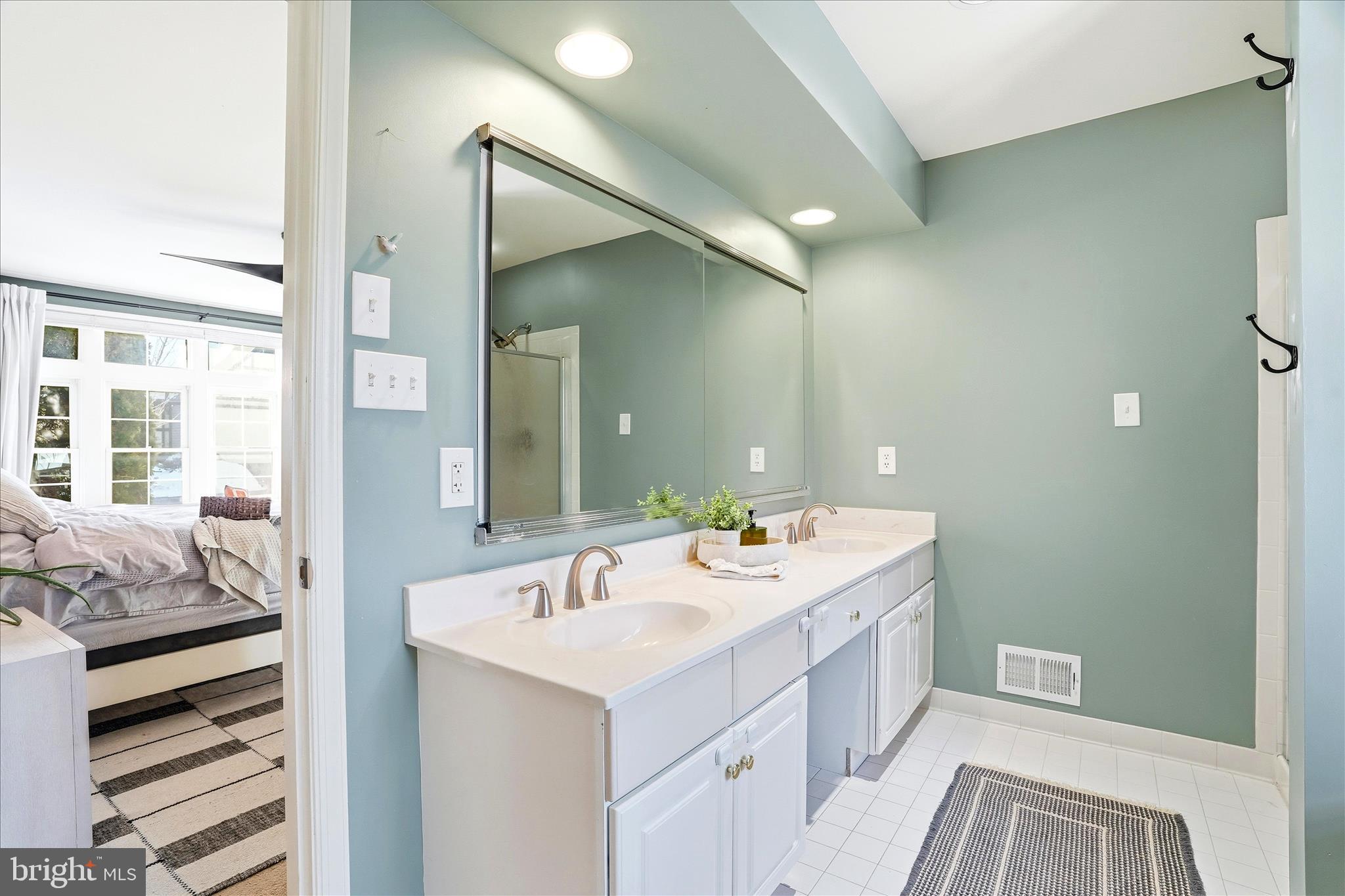 WORMANS MILL - Residential