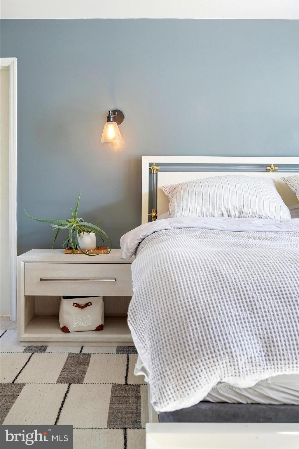 WORMANS MILL - Residential