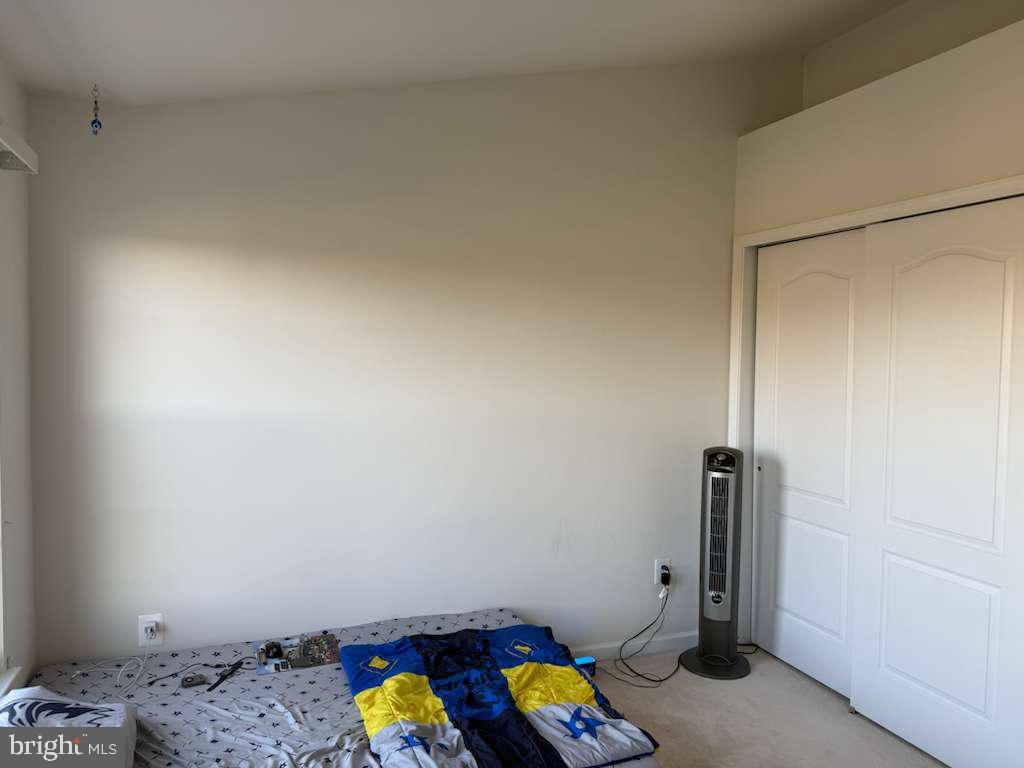 SOUTH RIDING - Residential Lease