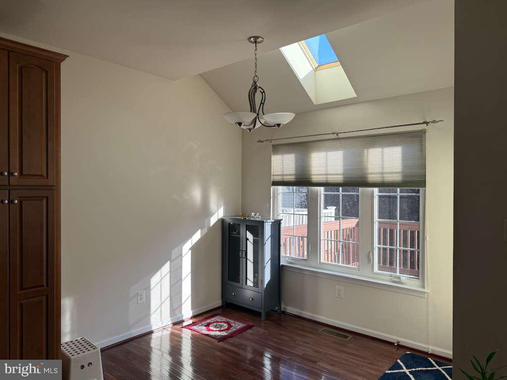 SOUTH RIDING - Residential Lease