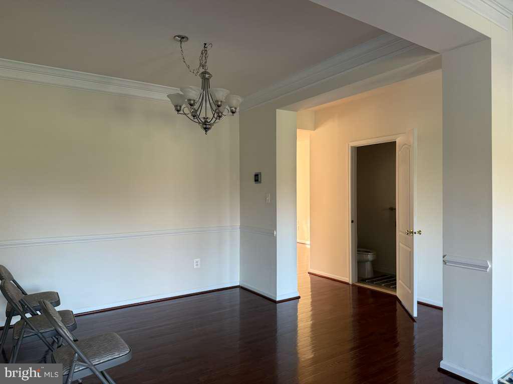 SOUTH RIDING - Residential Lease