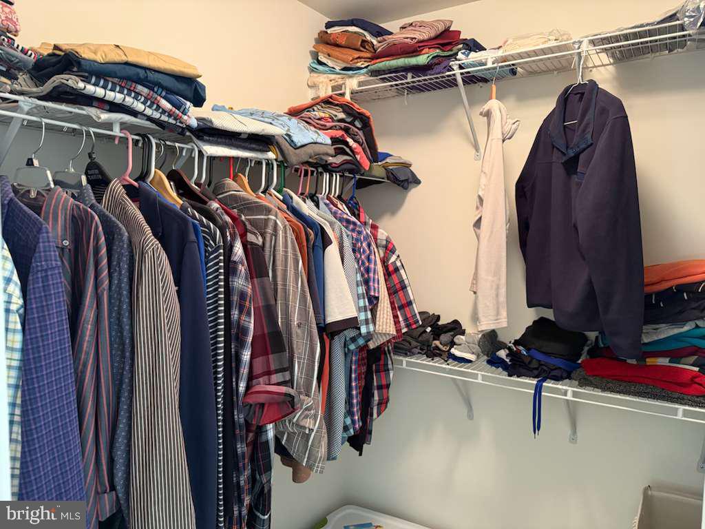 SOUTH RIDING - Residential Lease