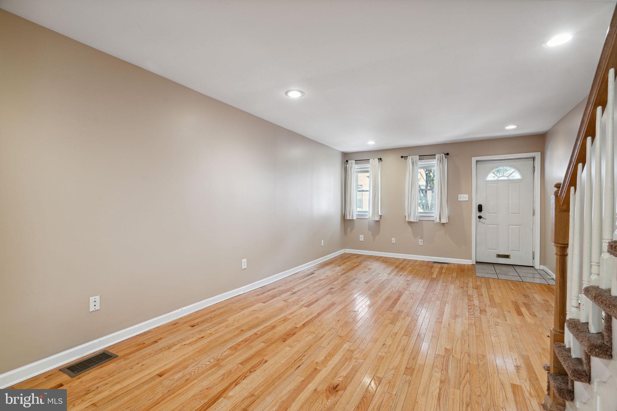 PENNSPORT - Residential Lease