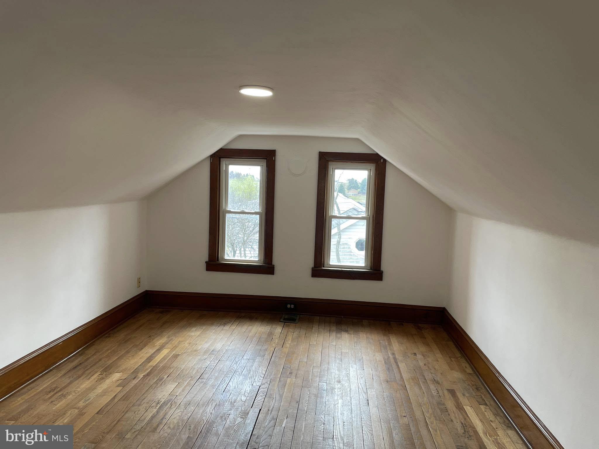 SPRING GROVE - Residential