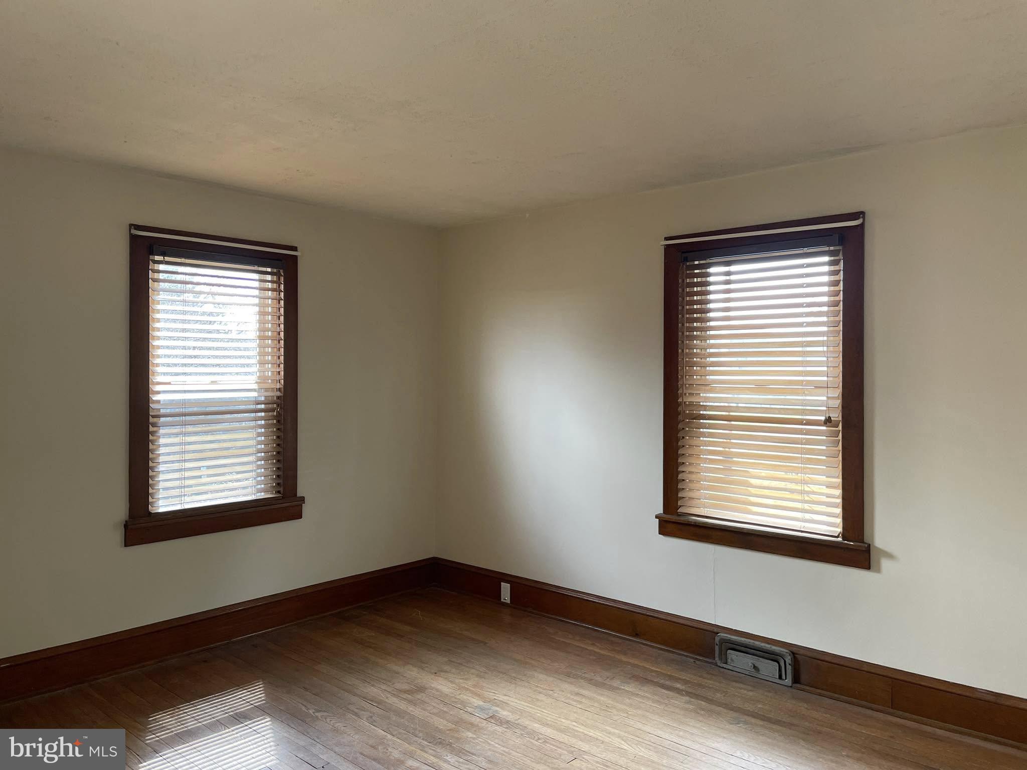 SPRING GROVE - Residential