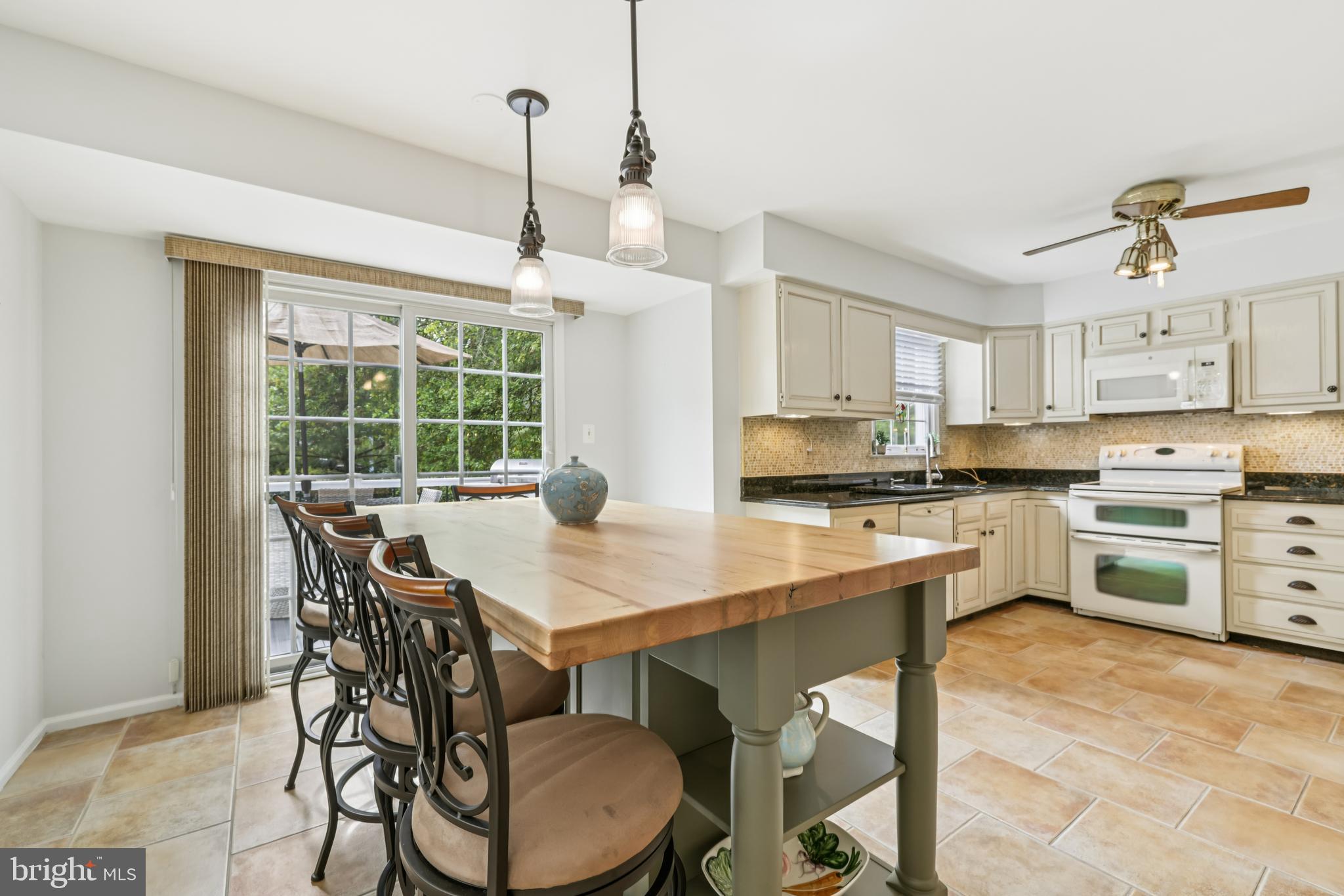 STONECREST - Residential