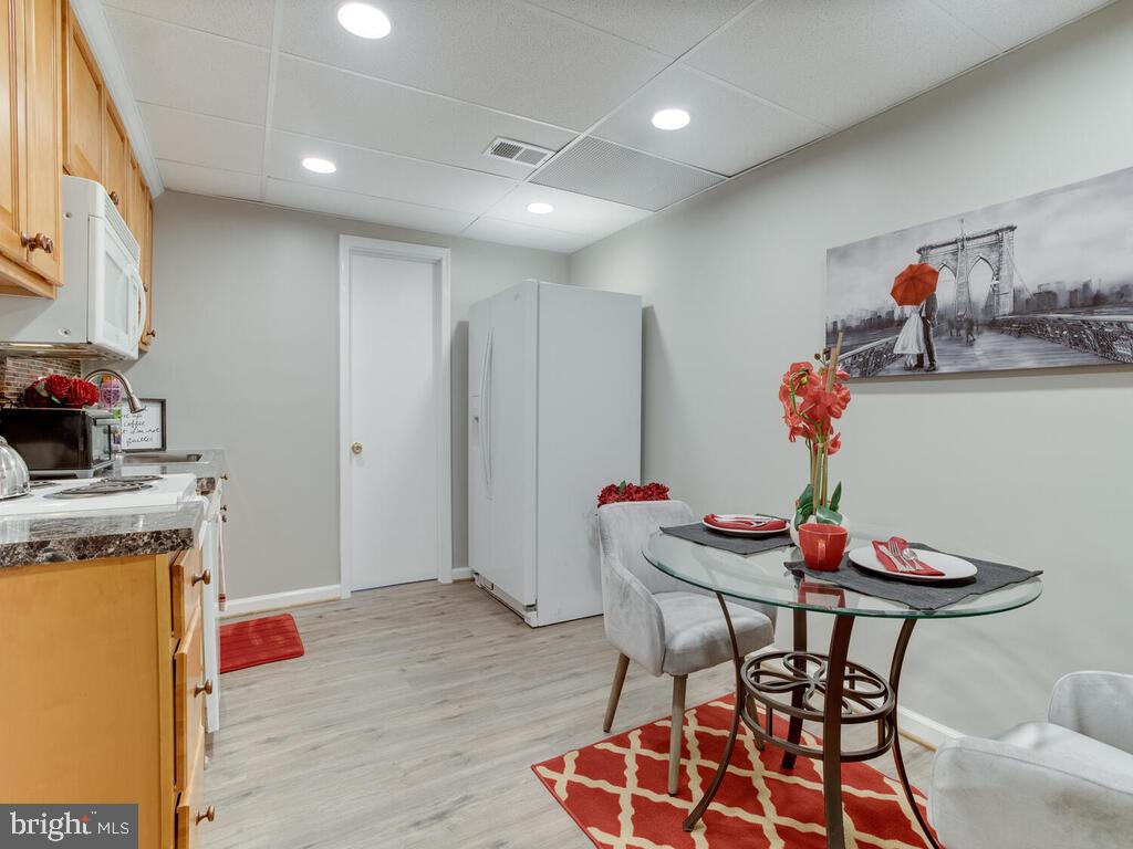 POINTER RIDGE - Residential