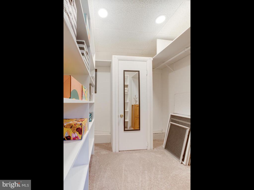 POINTER RIDGE - Residential