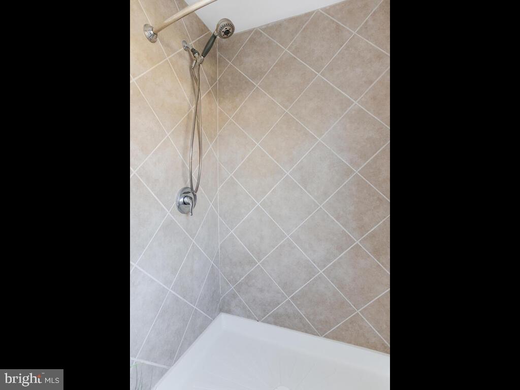 POINTER RIDGE - Residential