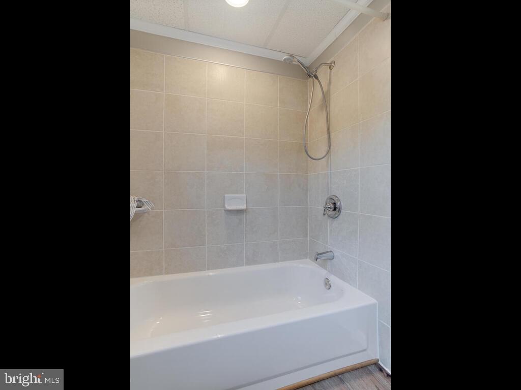 POINTER RIDGE - Residential