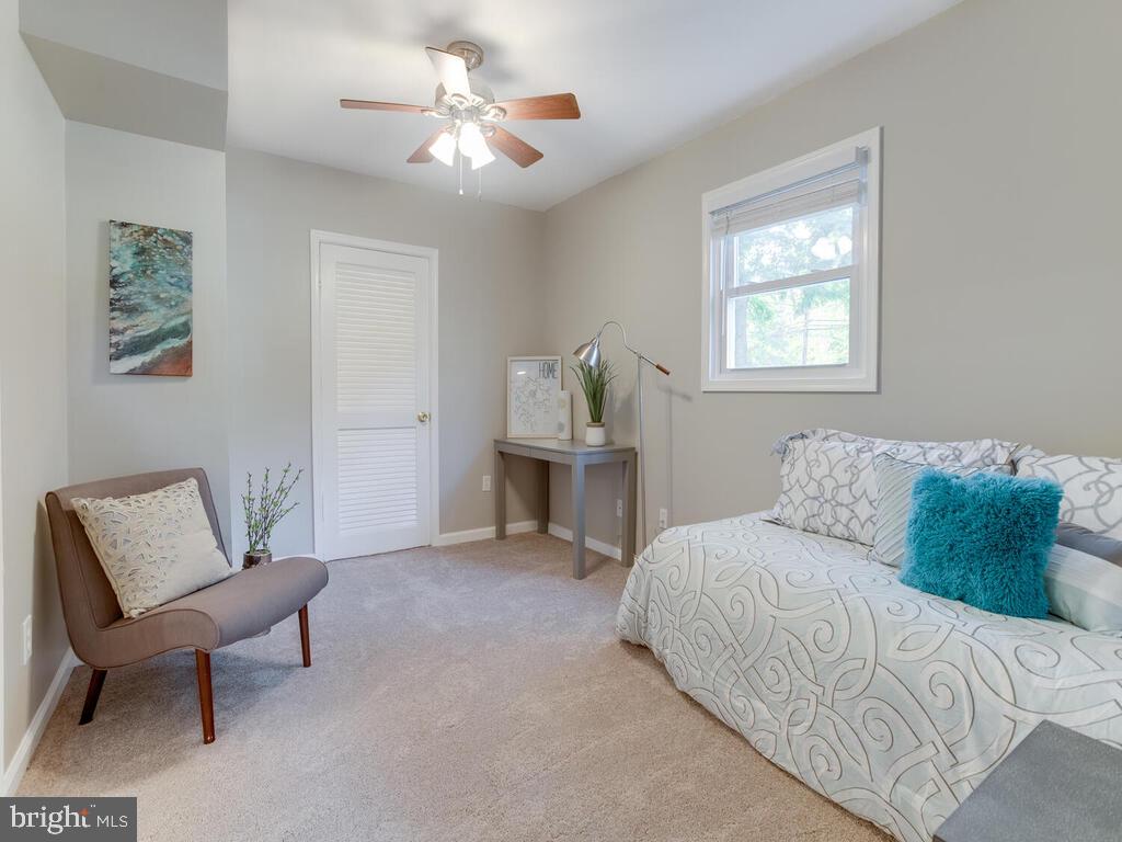 POINTER RIDGE - Residential