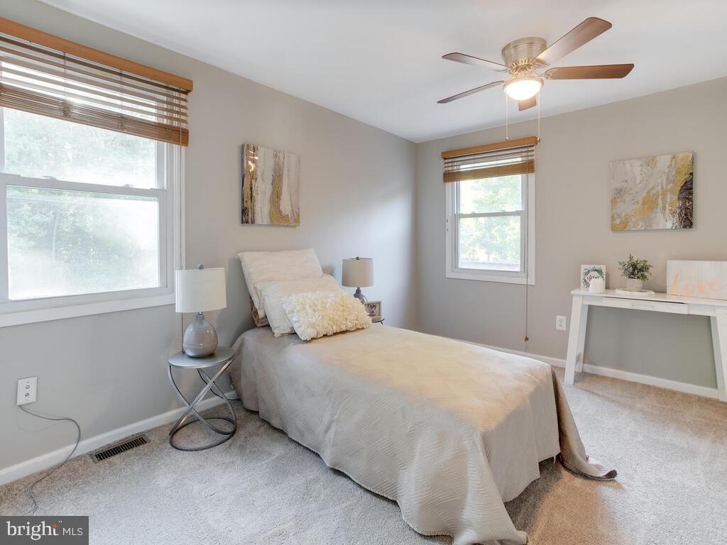 POINTER RIDGE - Residential