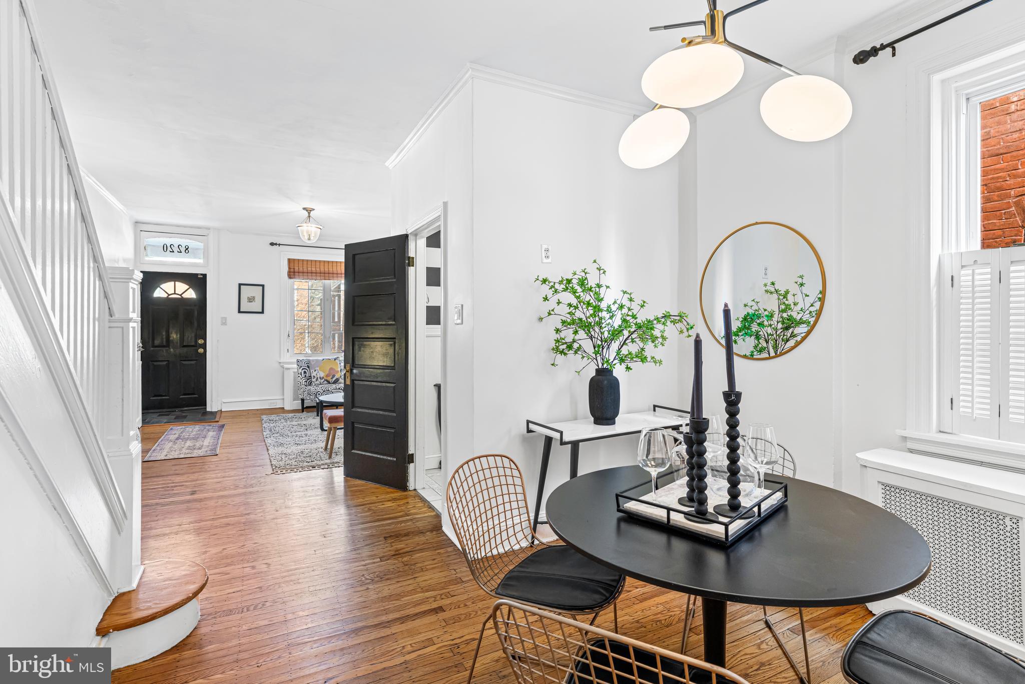 8220 ARDLEIGH STREET