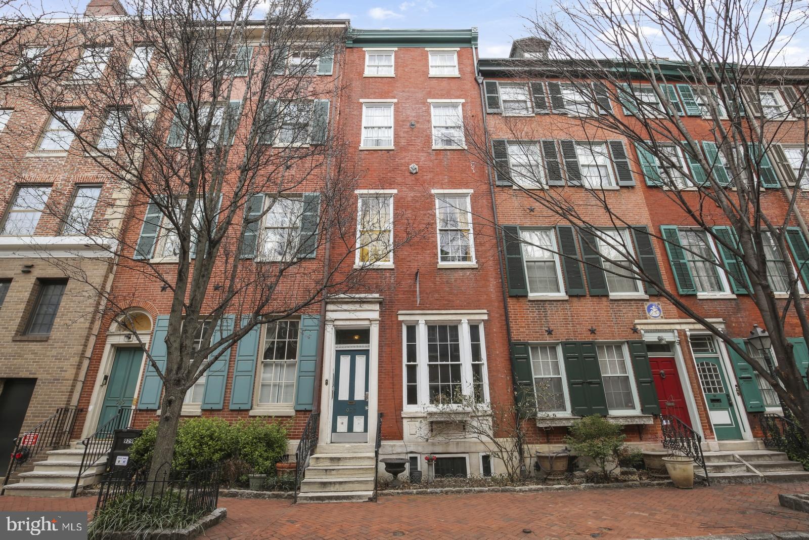 CENTER CITY - Residential Lease