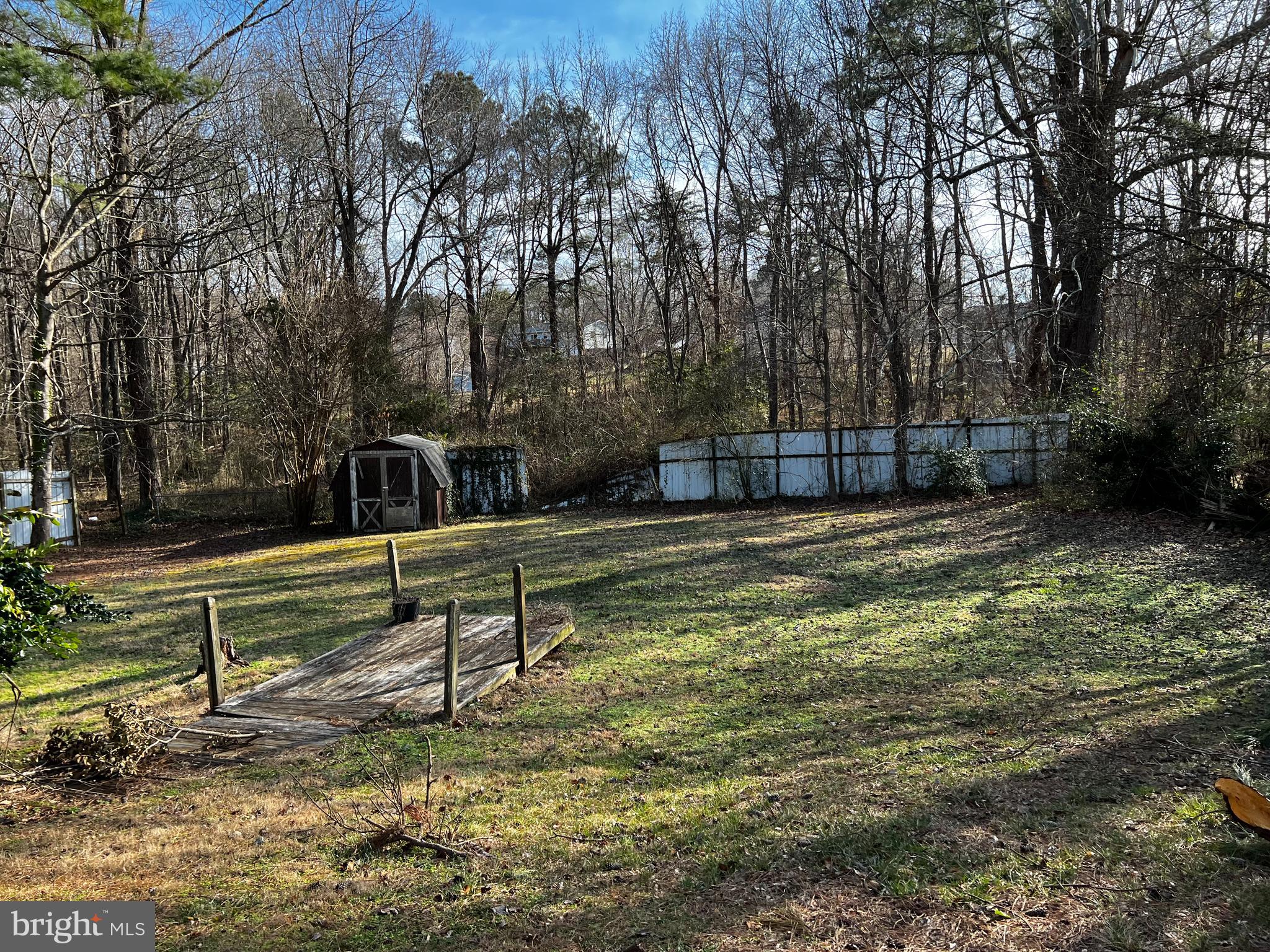 GILLENS GROVE - Residential