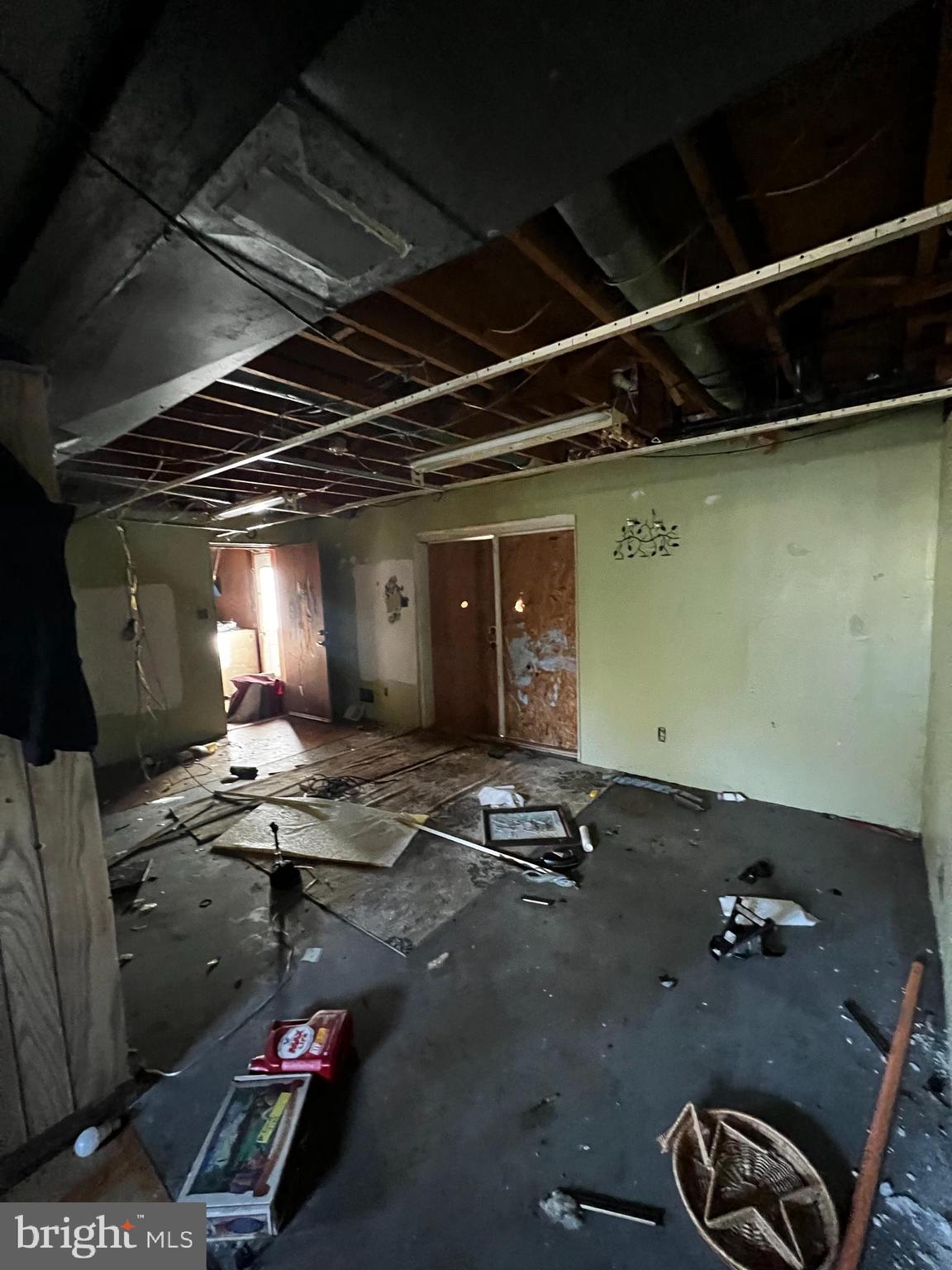 GILLENS GROVE - Residential