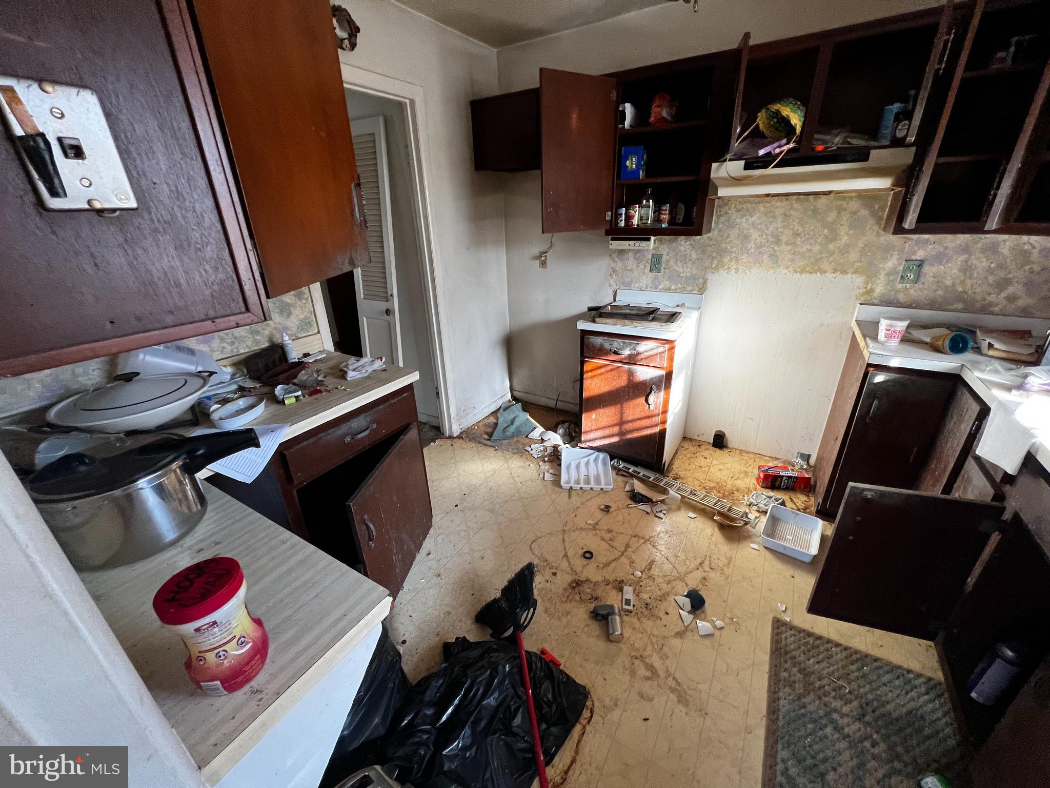 GILLENS GROVE - Residential