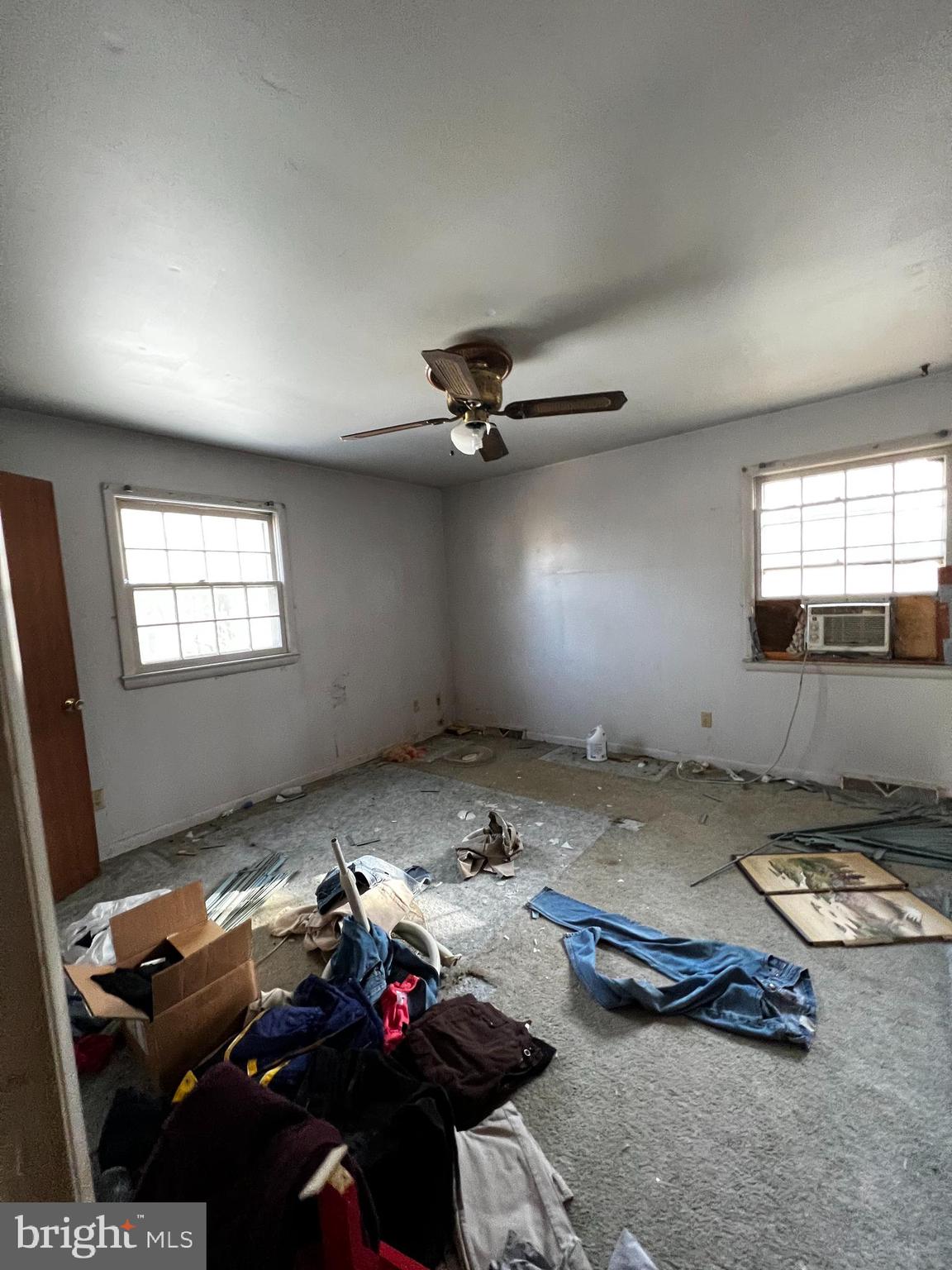 GILLENS GROVE - Residential