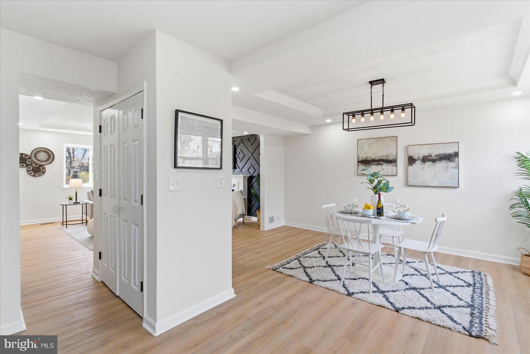 UPTON VILLAGE NORTH - Residential