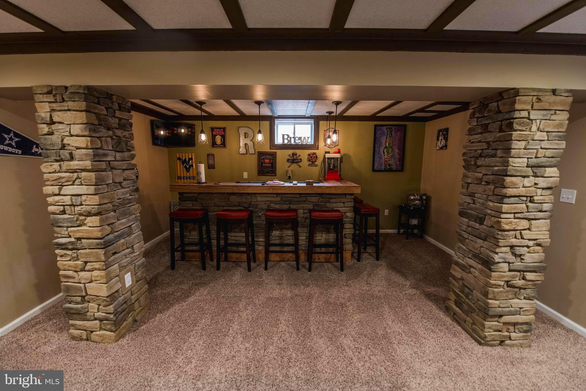 BENTWOOD ESTATES - Residential