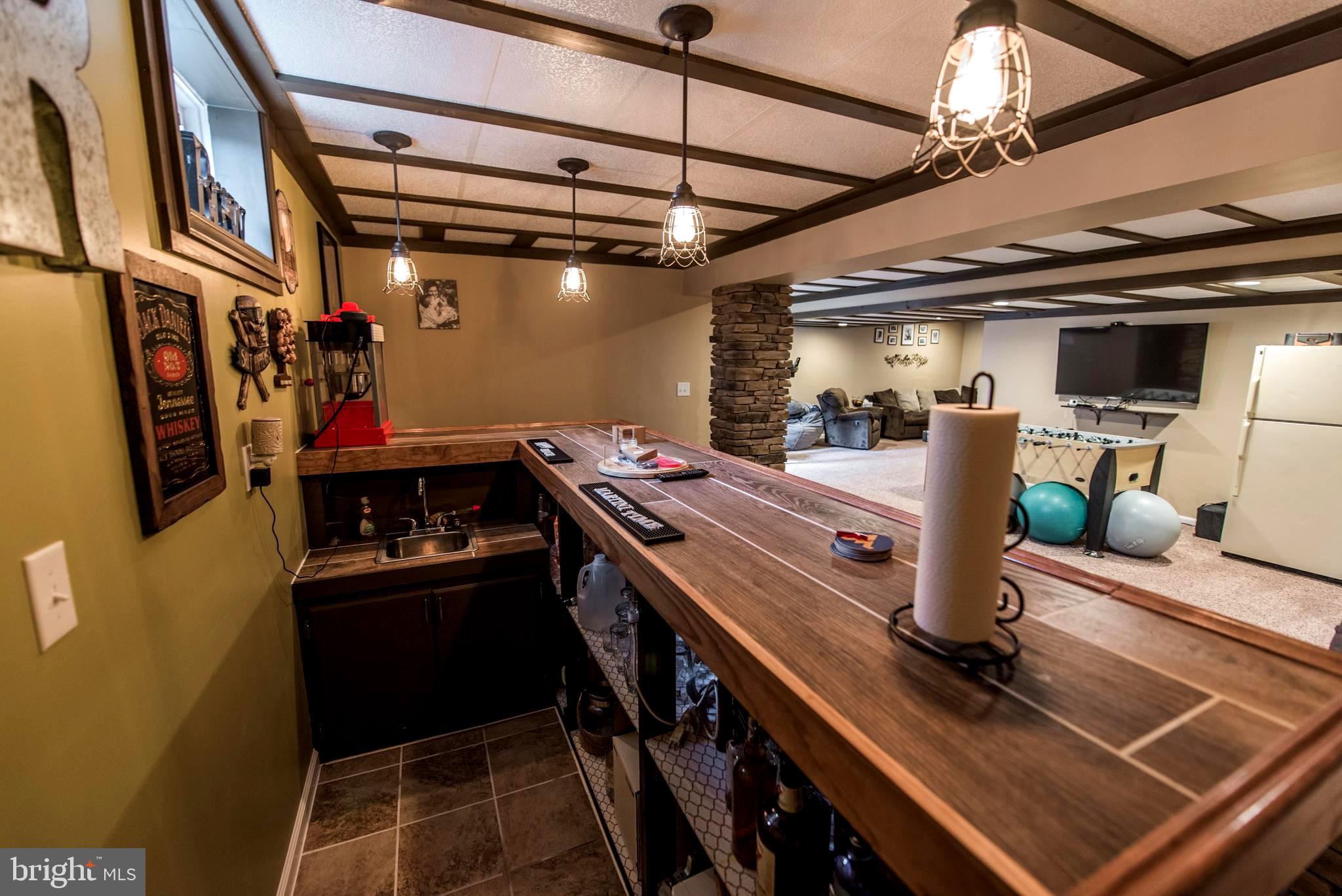 BENTWOOD ESTATES - Residential