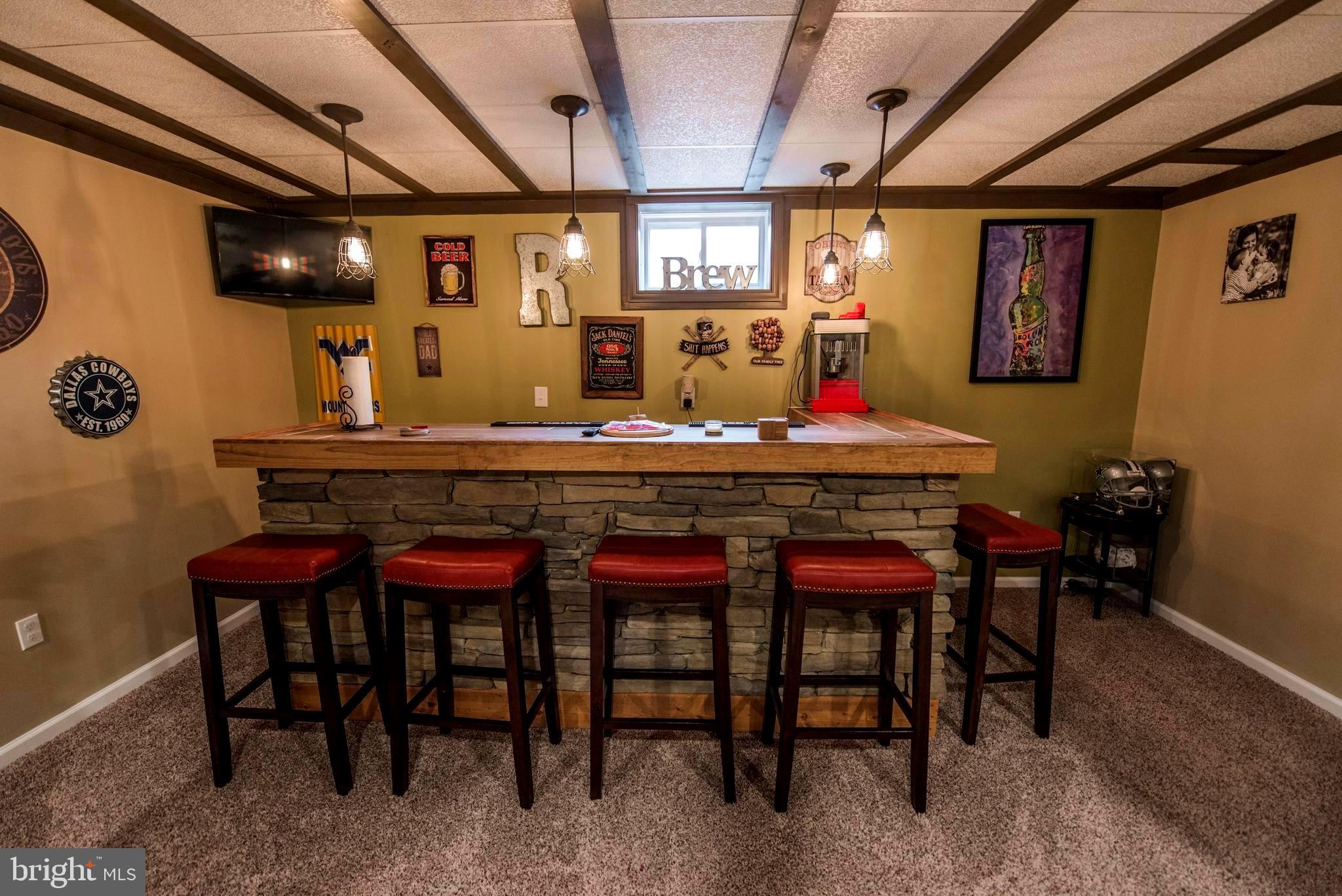 BENTWOOD ESTATES - Residential