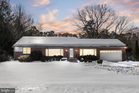 136 PARADISE DRIVE VOORHEES NJ 08043