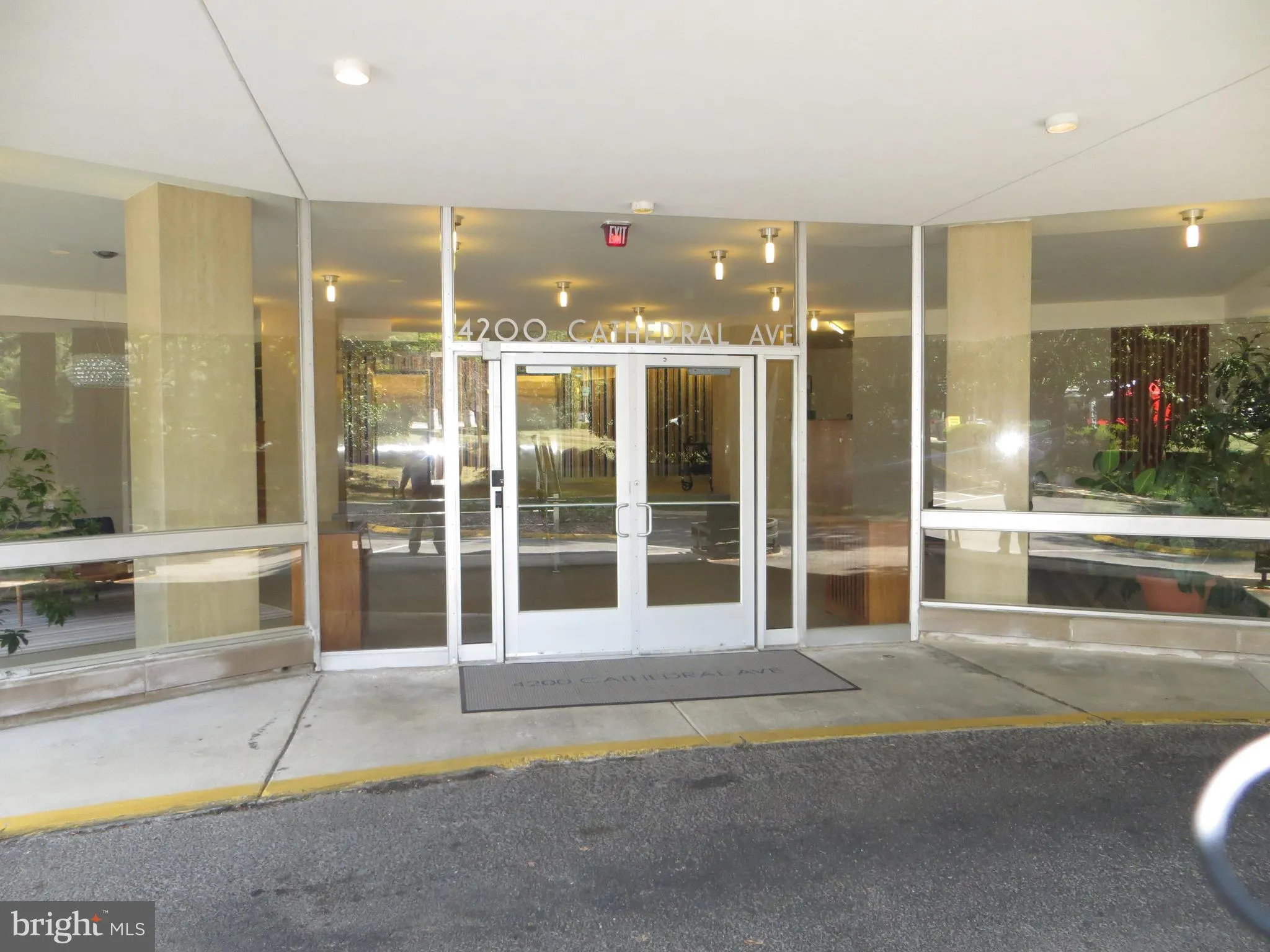 4200 Cathedral Avenue NW Unit 517, Washington, DC 20016