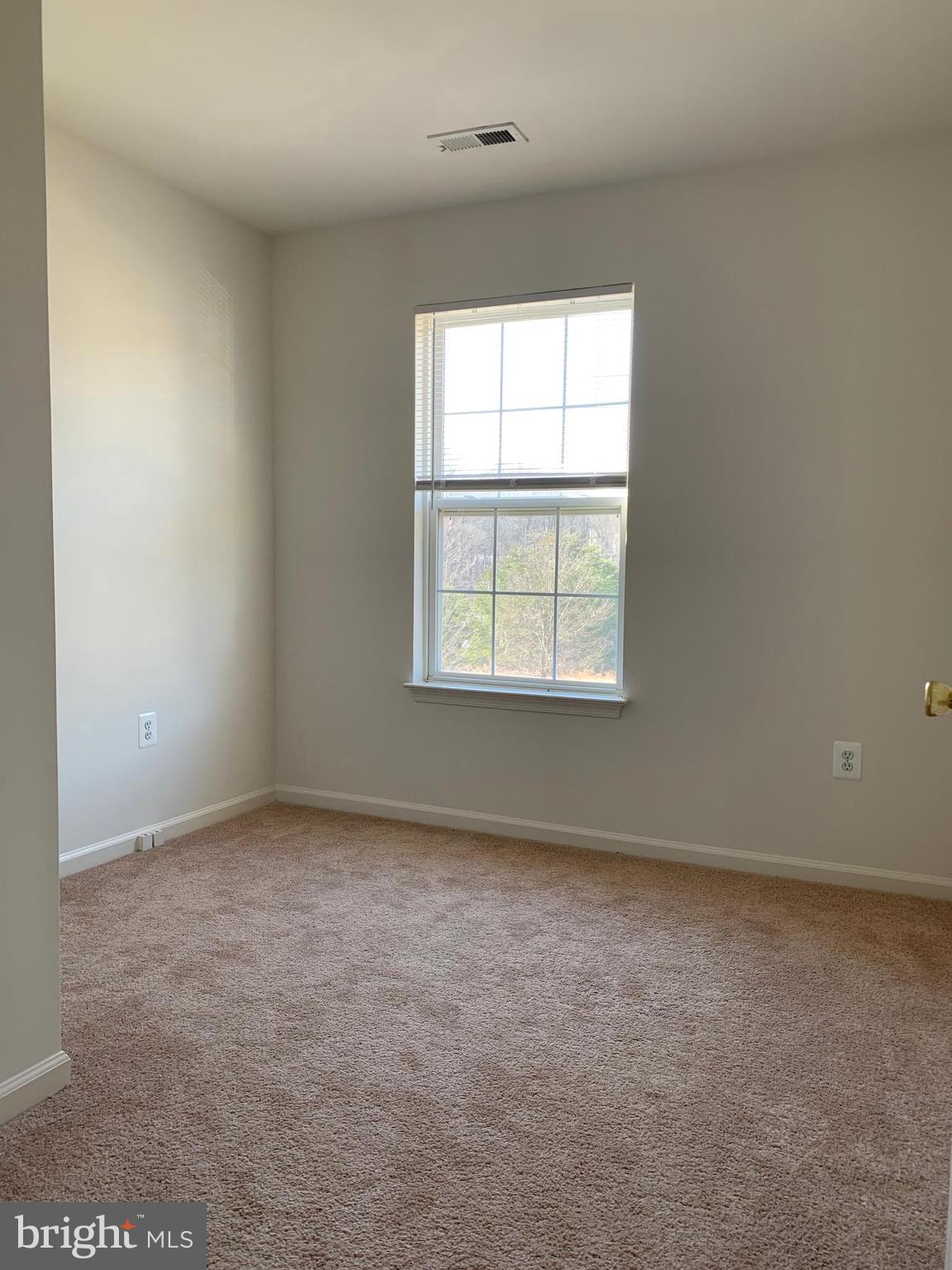 LIBERTY PLACE - Residential Lease