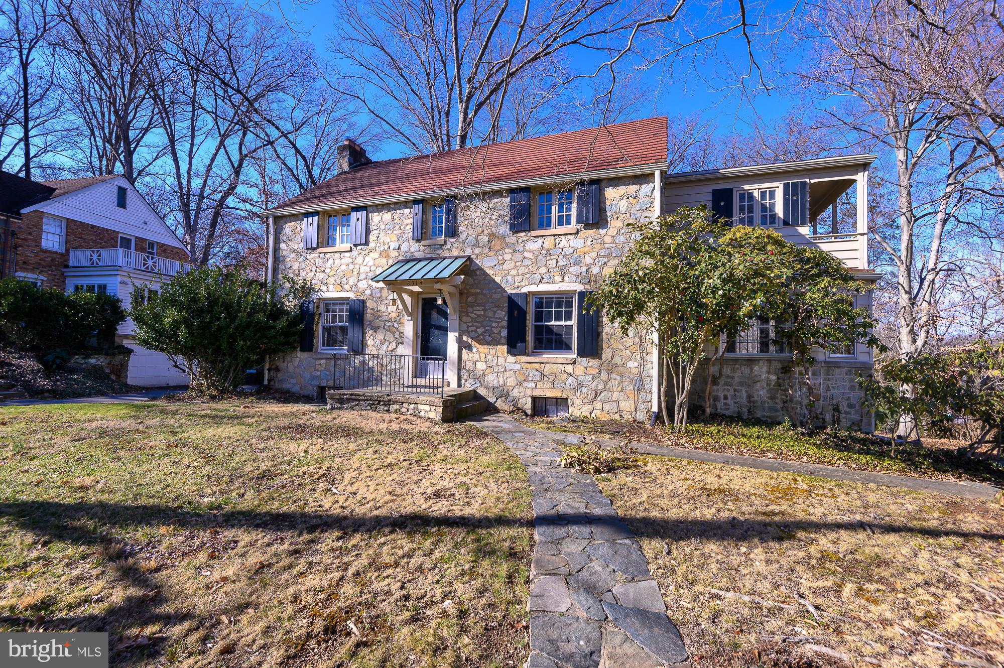 WOODHAVEN - Residential