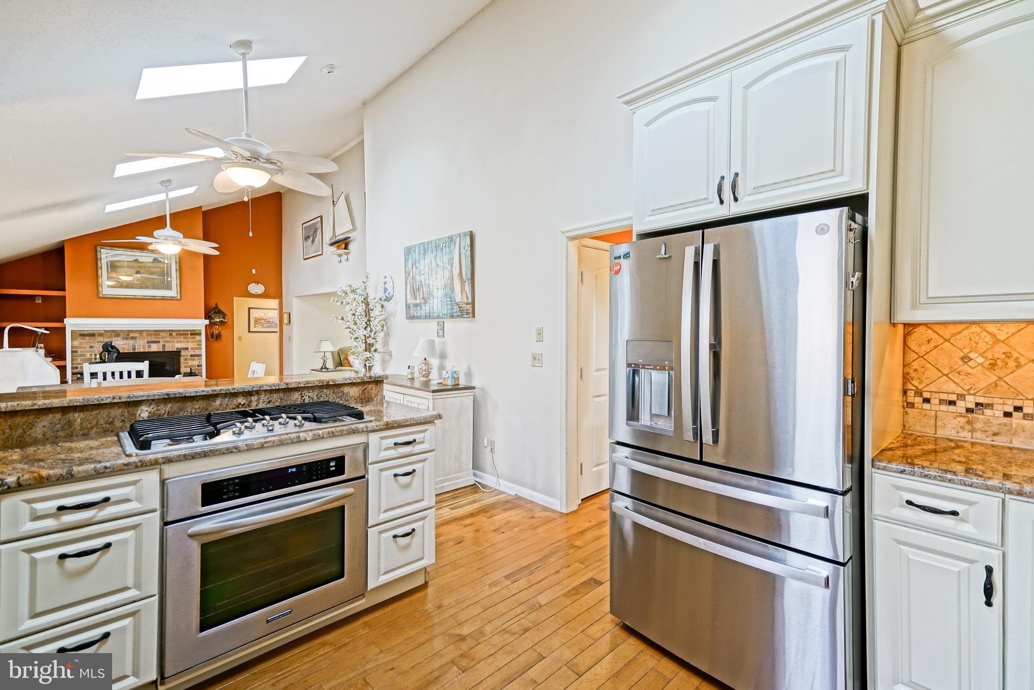 OVERBROOK SHORES - Residential