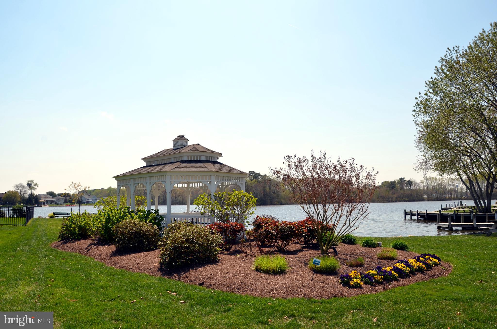 OVERBROOK SHORES - Residential