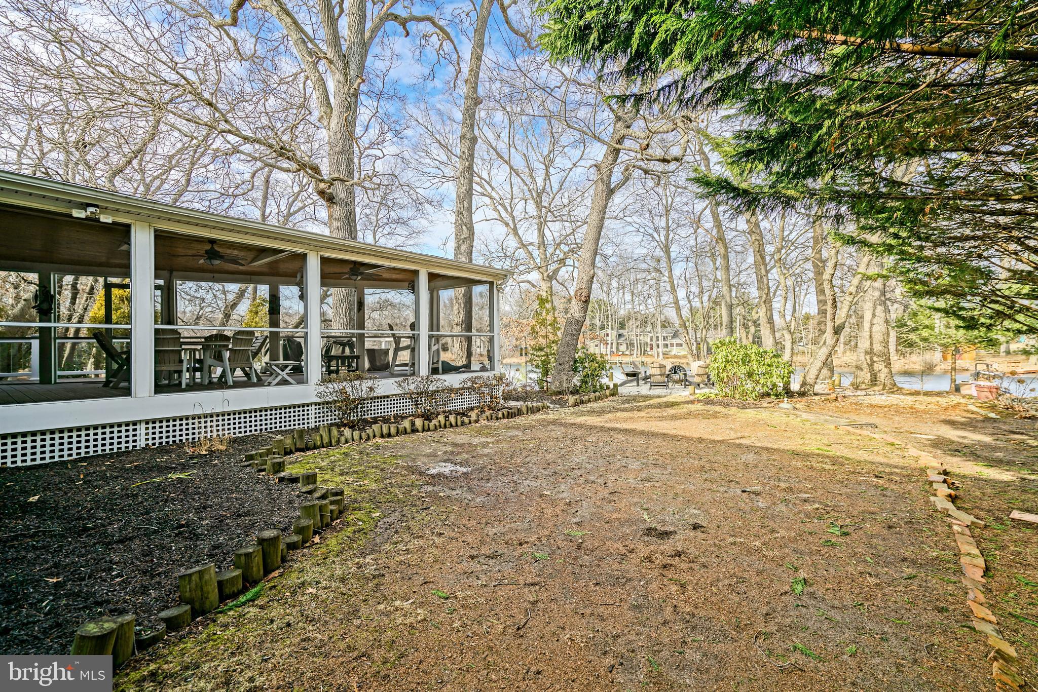 OVERBROOK SHORES - Residential