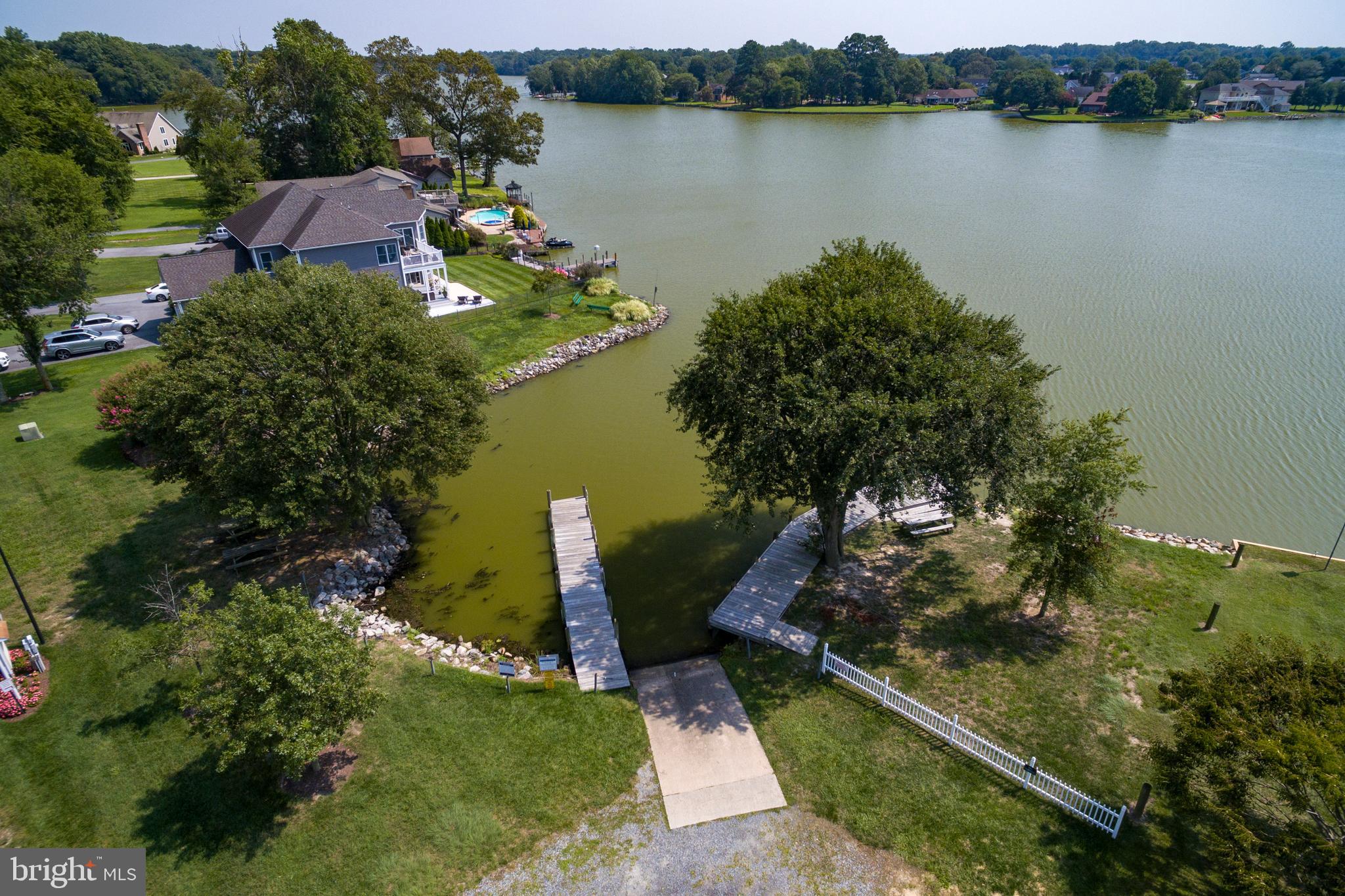 OVERBROOK SHORES - Residential