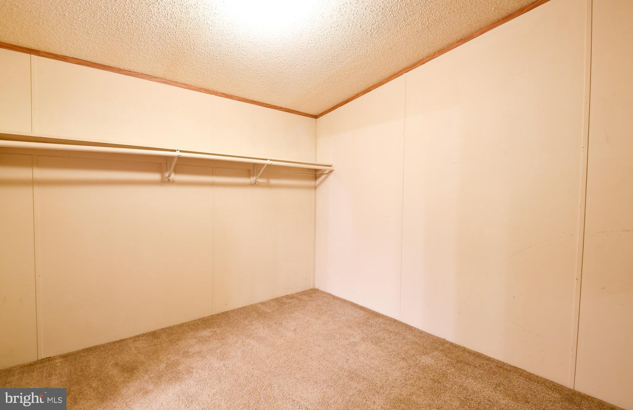 CAROLINE PINES - Residential