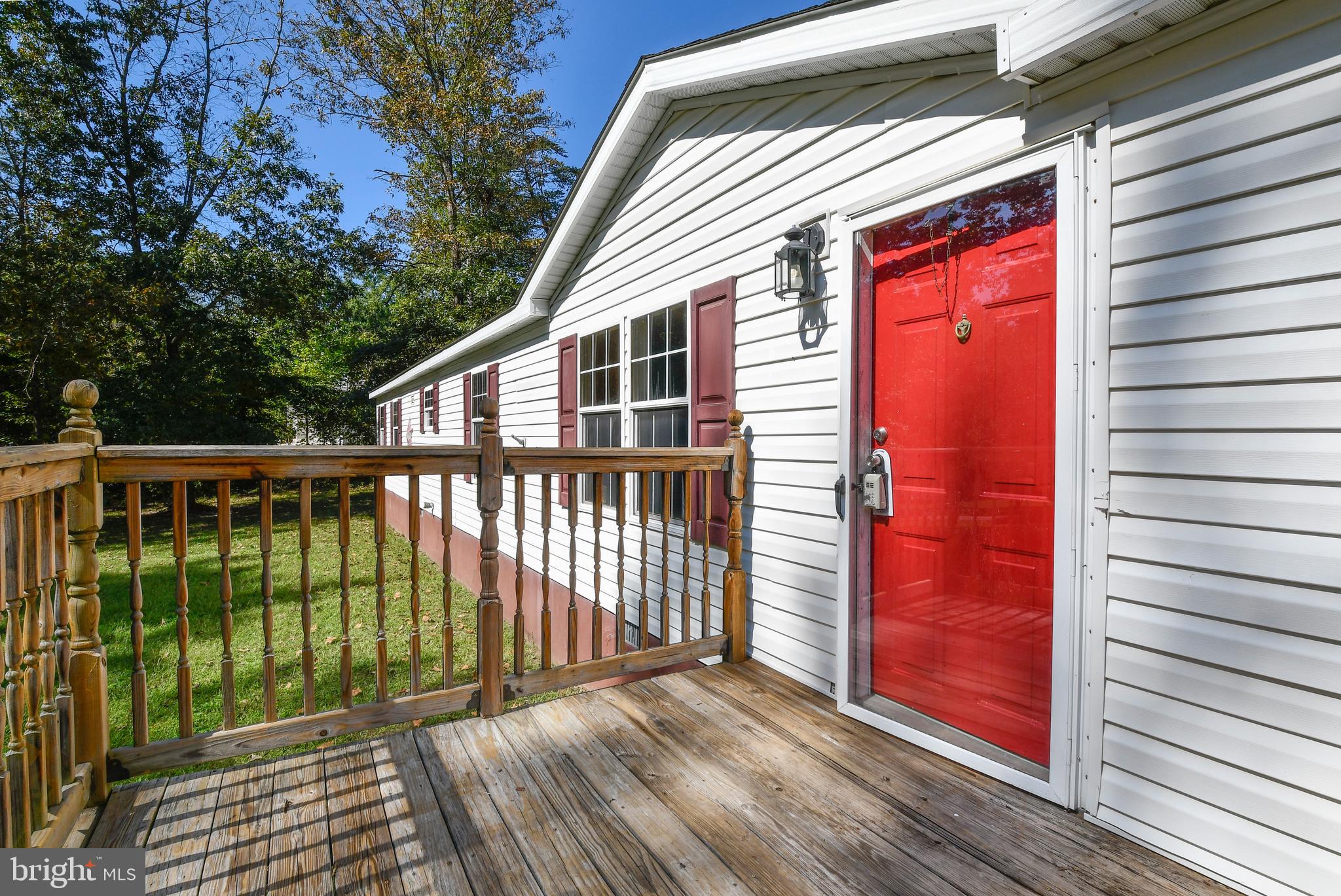 CAROLINE PINES - Residential