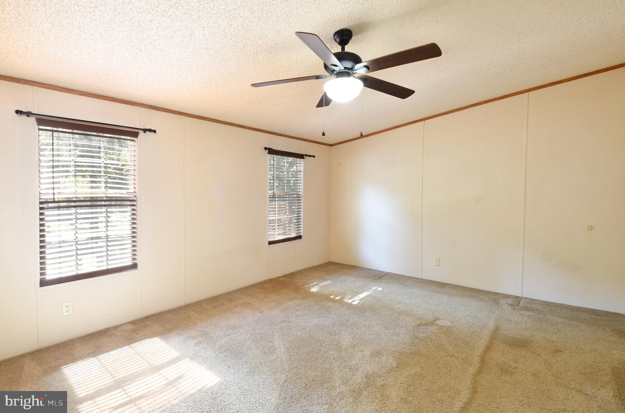 CAROLINE PINES - Residential