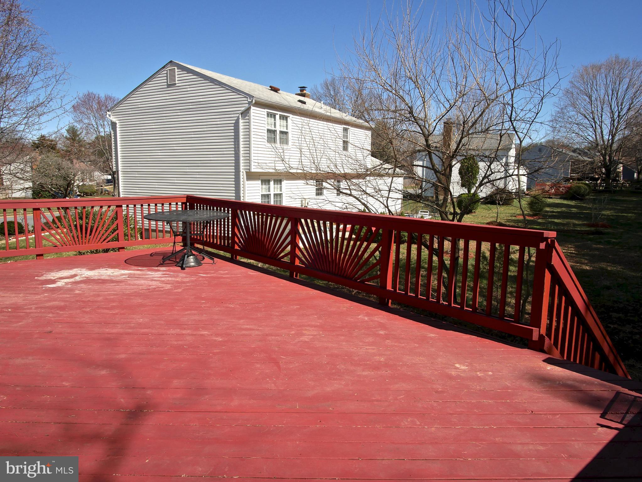 FOX MILL ESTATES - Residential Lease