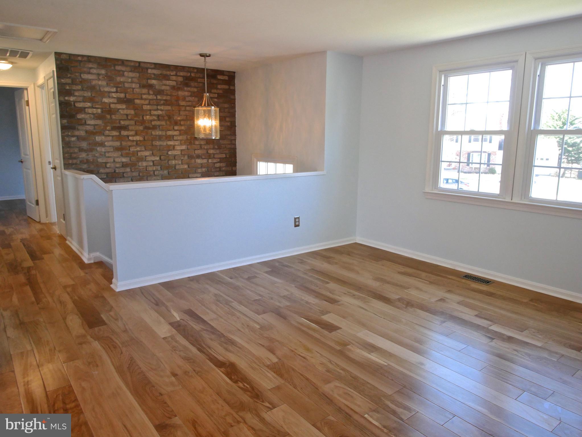 FOX MILL ESTATES - Residential Lease