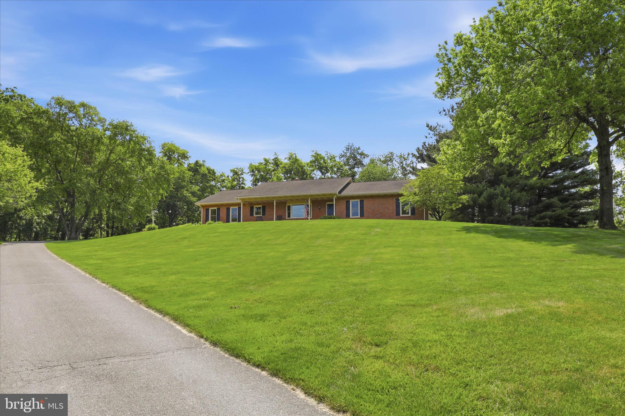690 INDIAN RUN ROAD