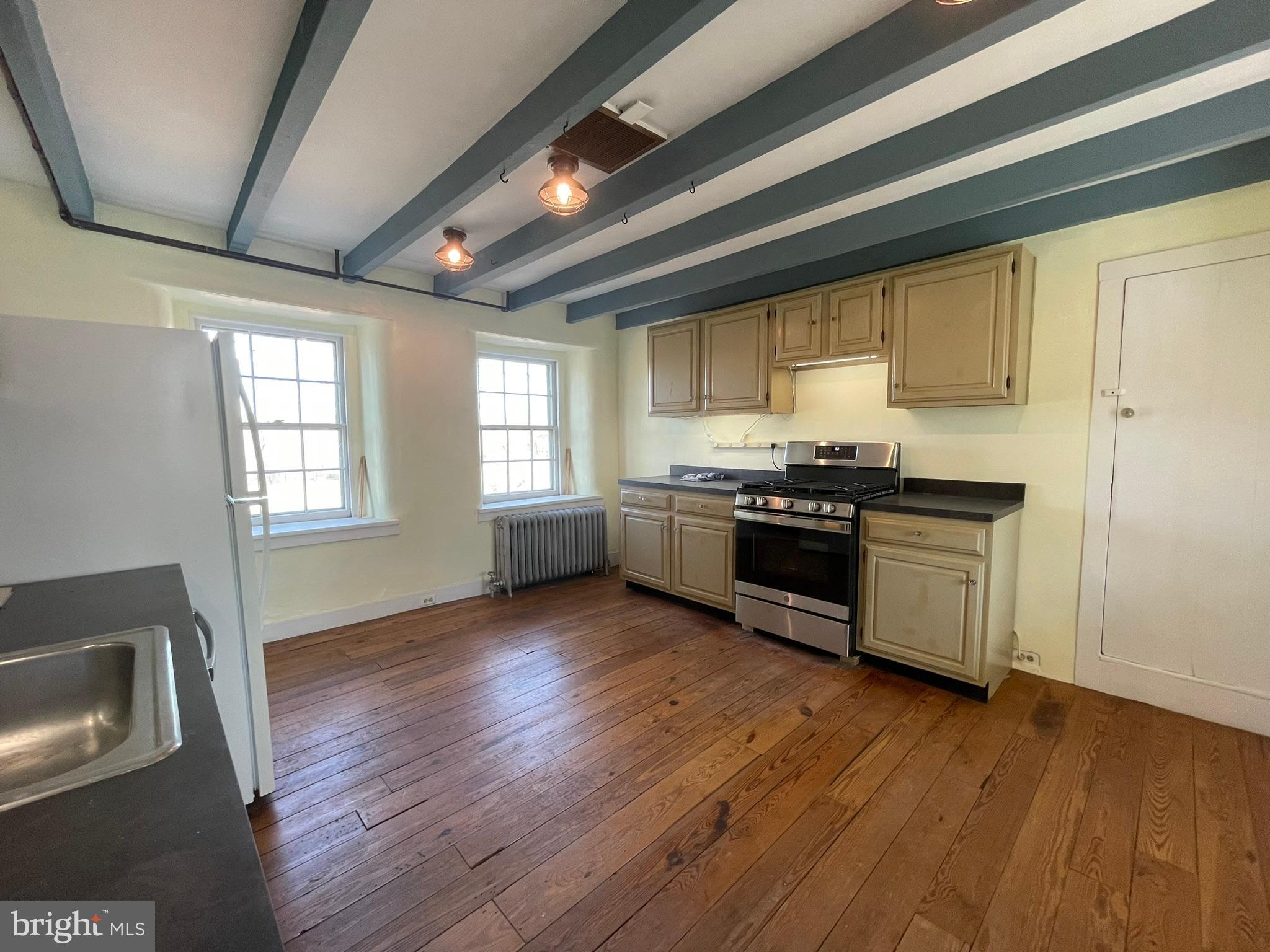 100 ACRE WOODS - Residential Lease