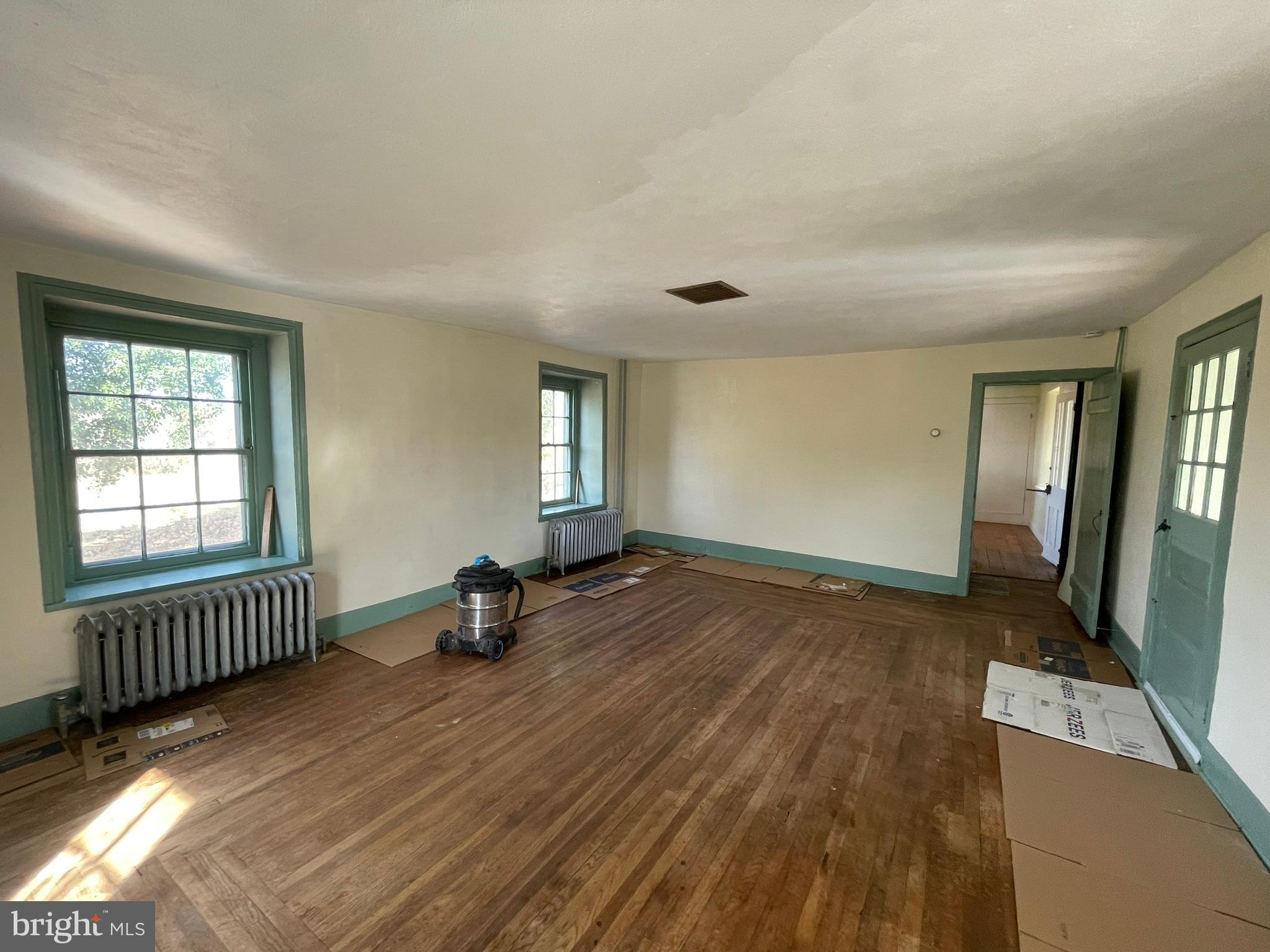 100 ACRE WOODS - Residential Lease