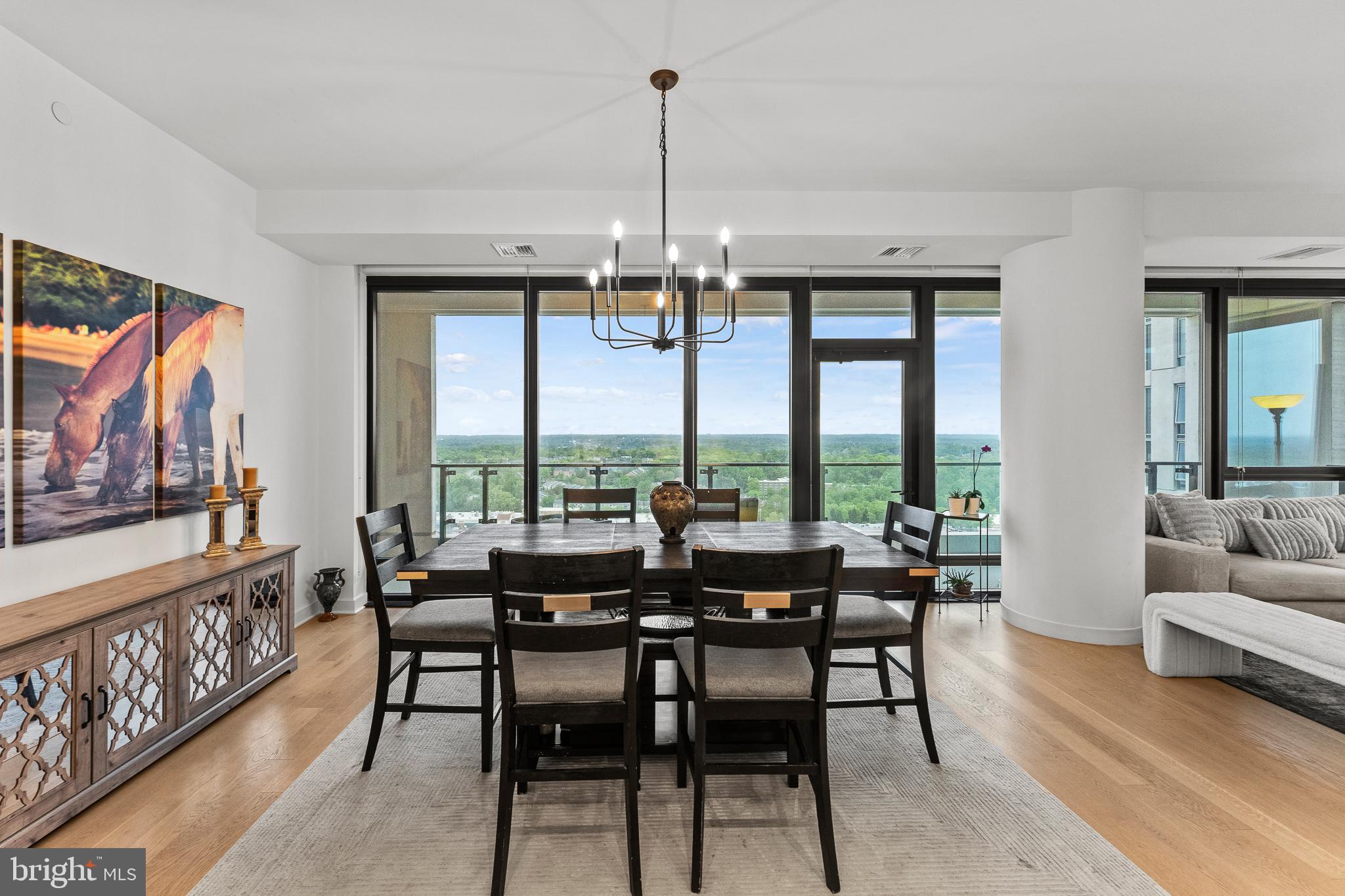 THE VERSE CONDO - Residential Lease