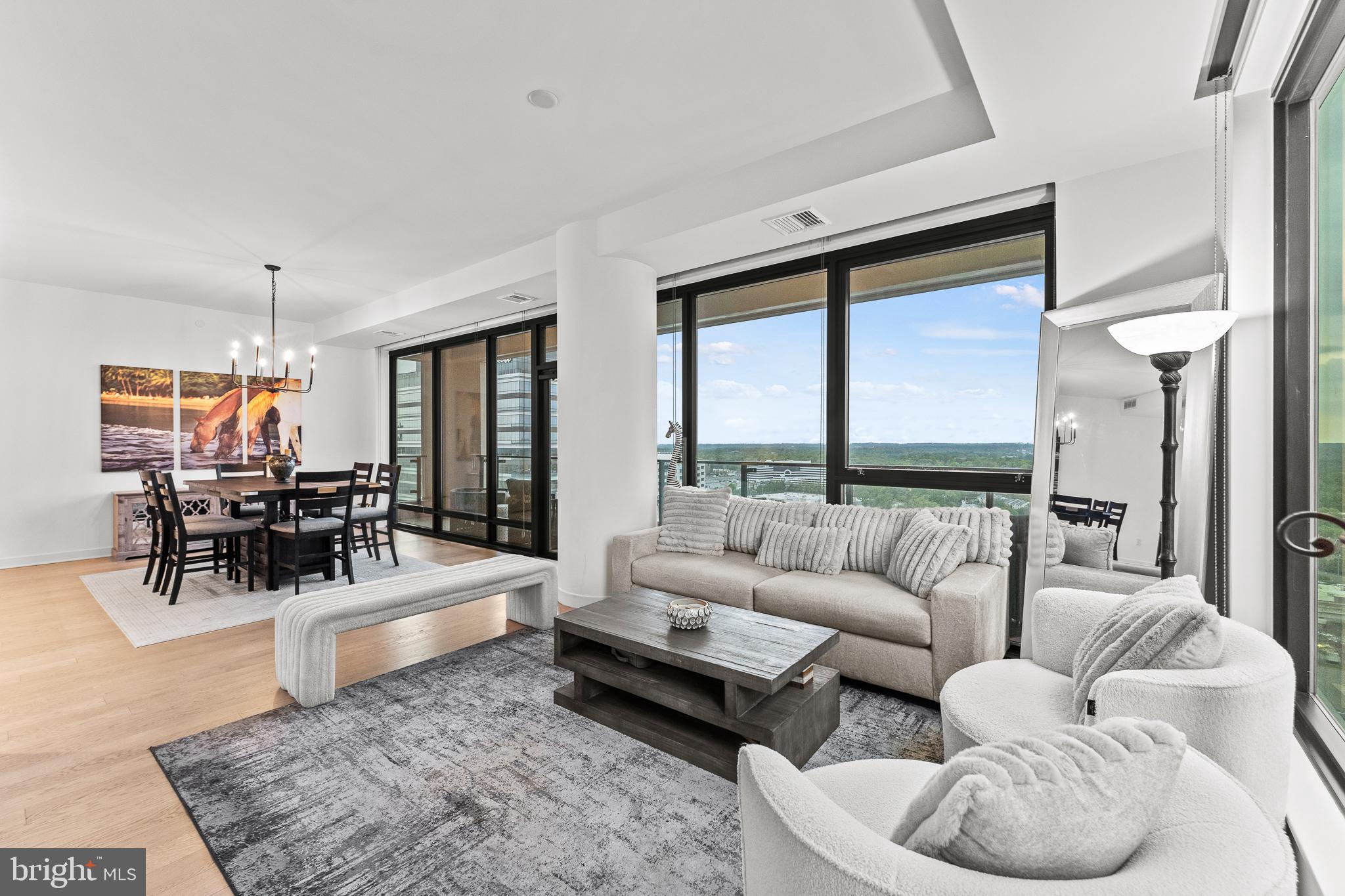 THE VERSE CONDO - Residential Lease