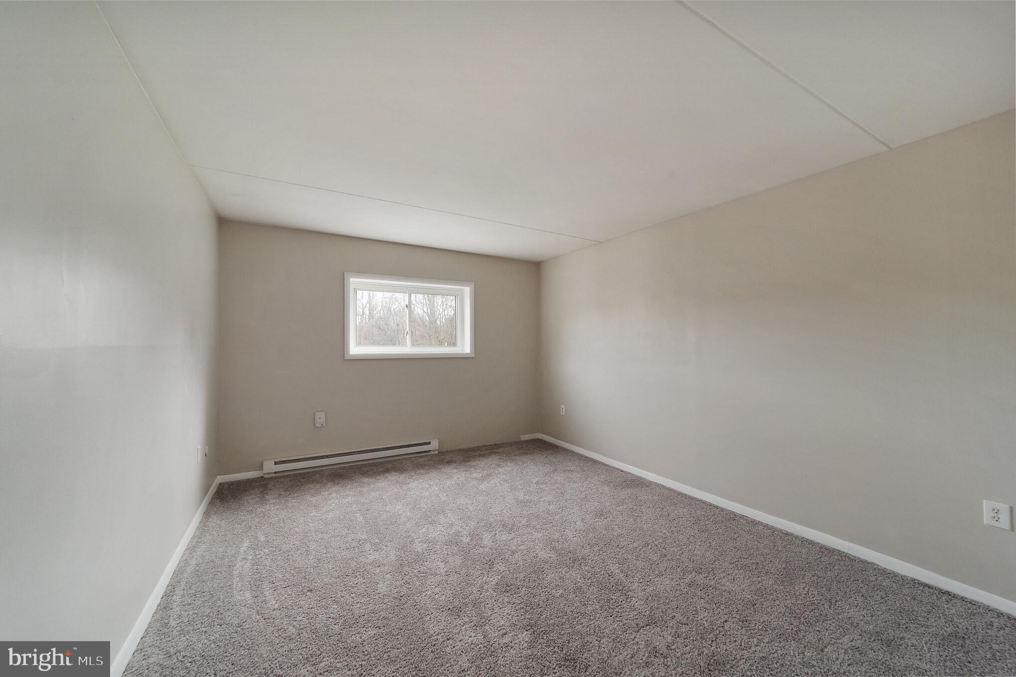 HAVERFORD HILL - Residential