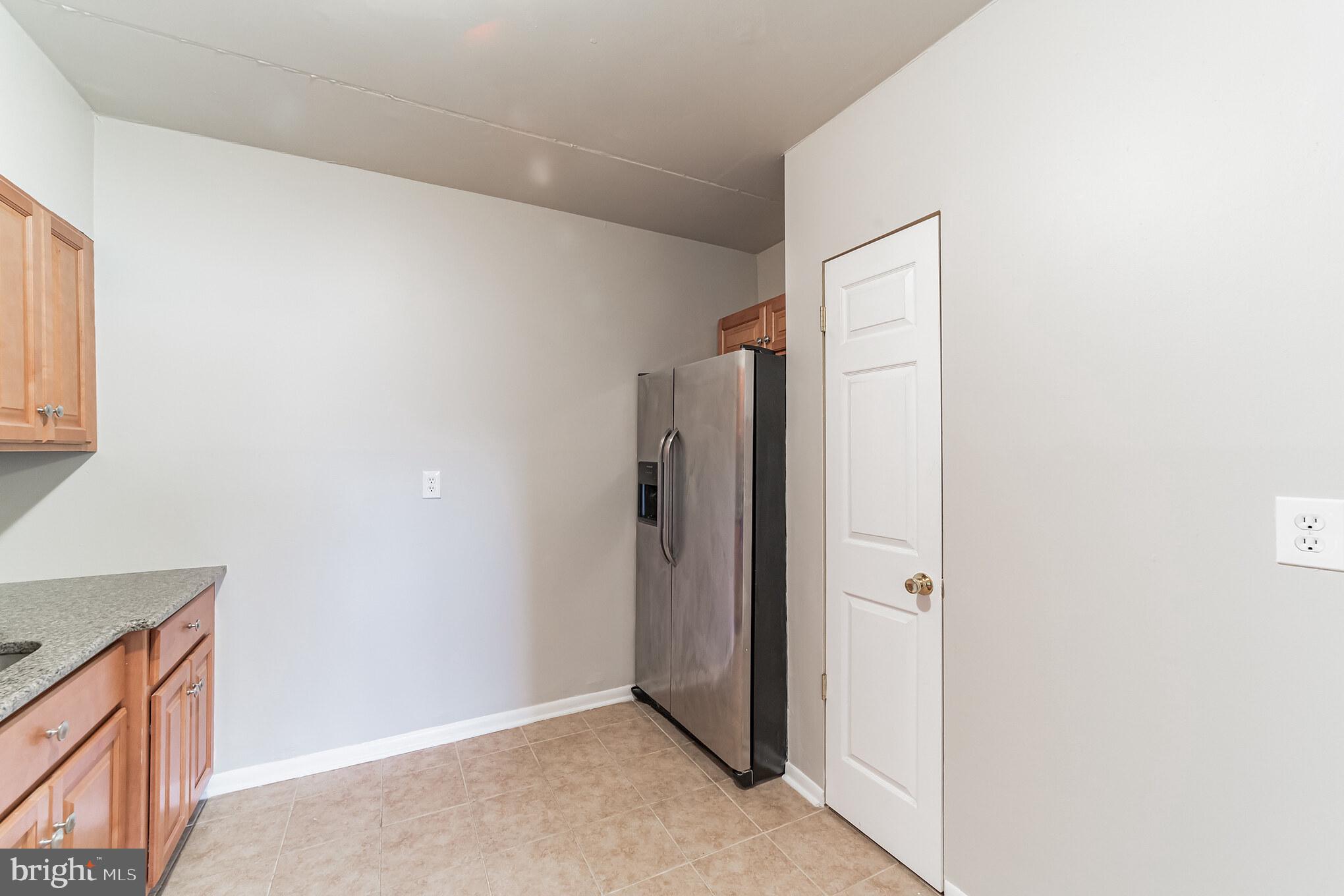 HAVERFORD HILL - Residential