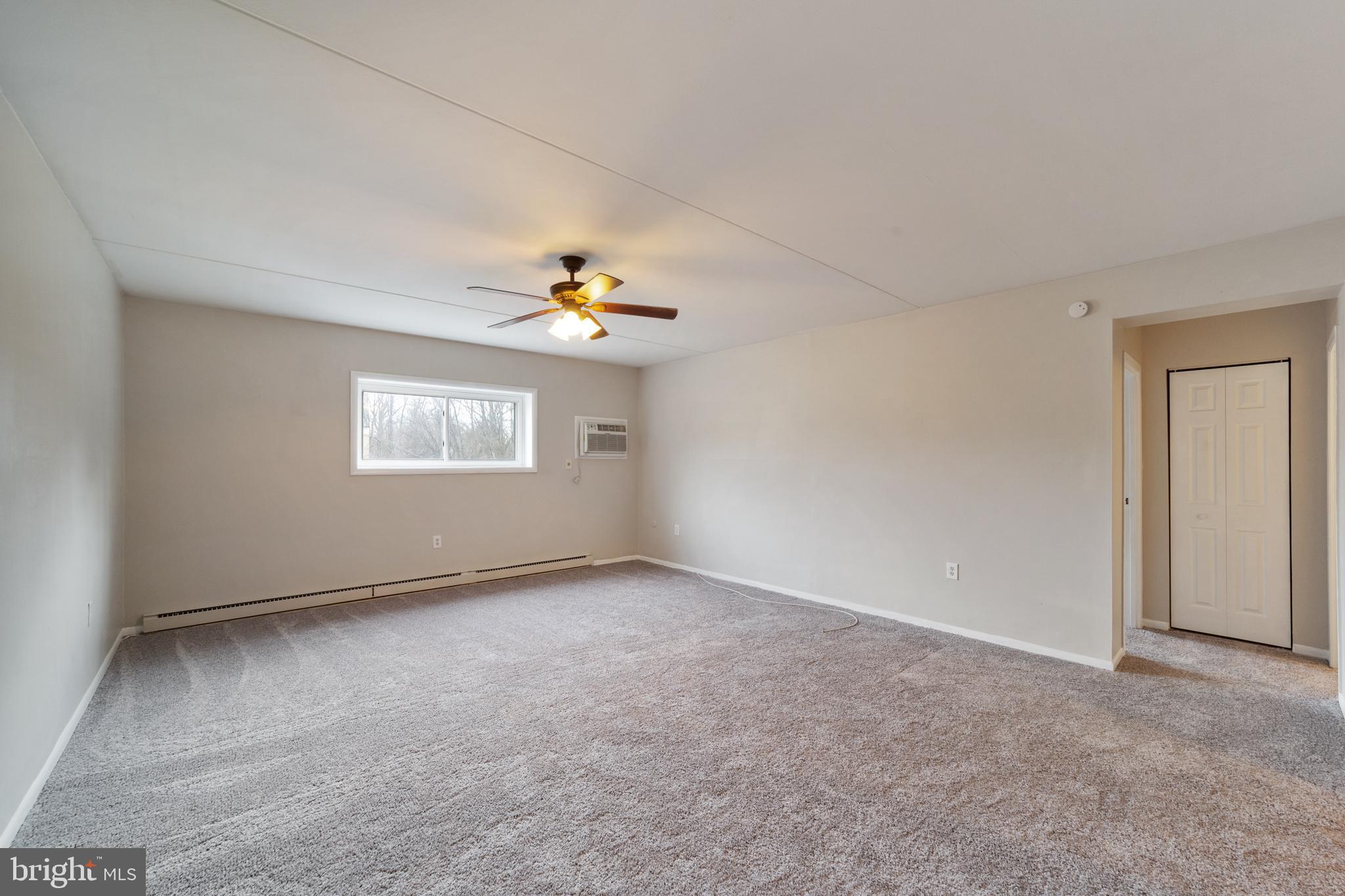 HAVERFORD HILL - Residential